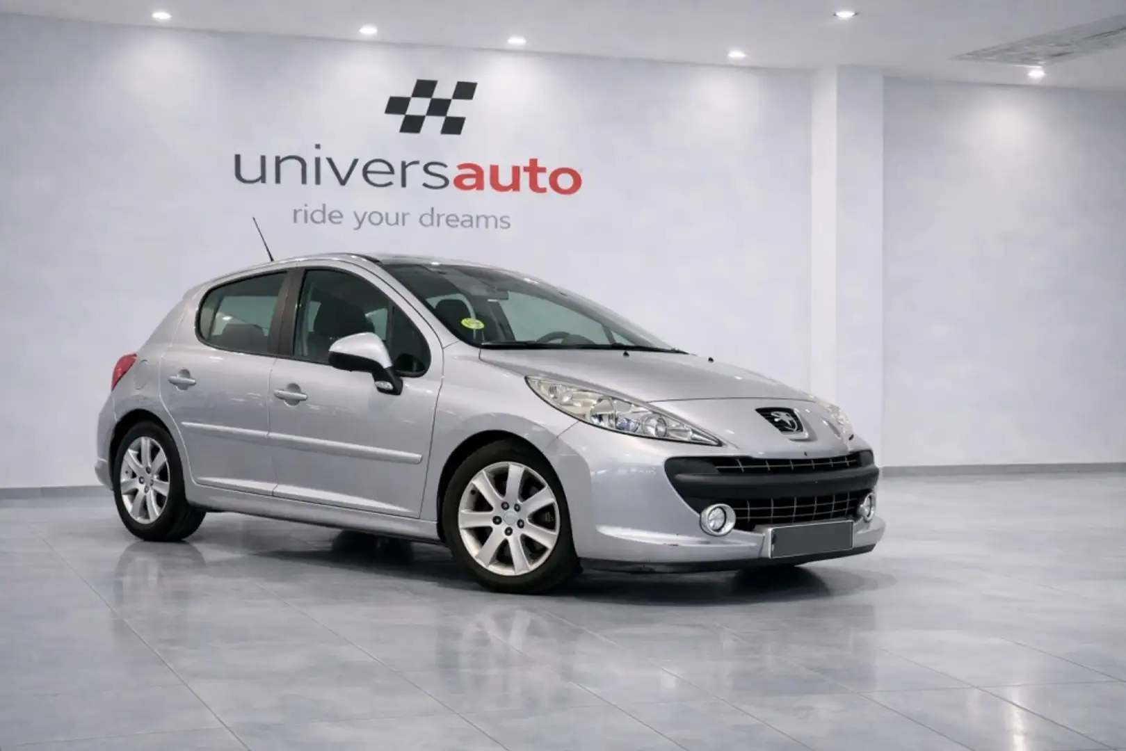 Peugeot 207 1.6HDI Sport Gris - 1
