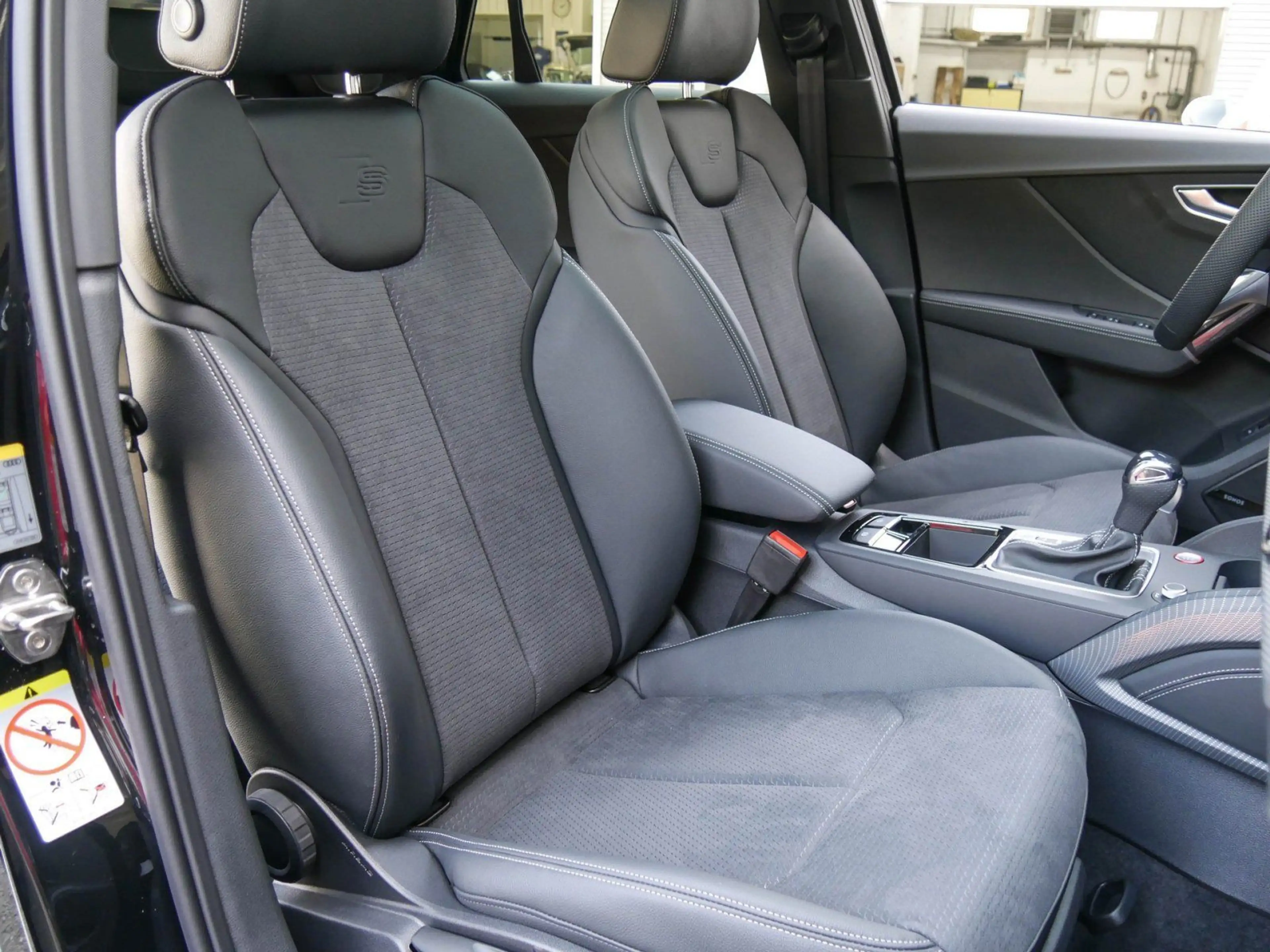 Audi SQ2 TFSI 221(300) kW(PS) S tronic — photo 7
