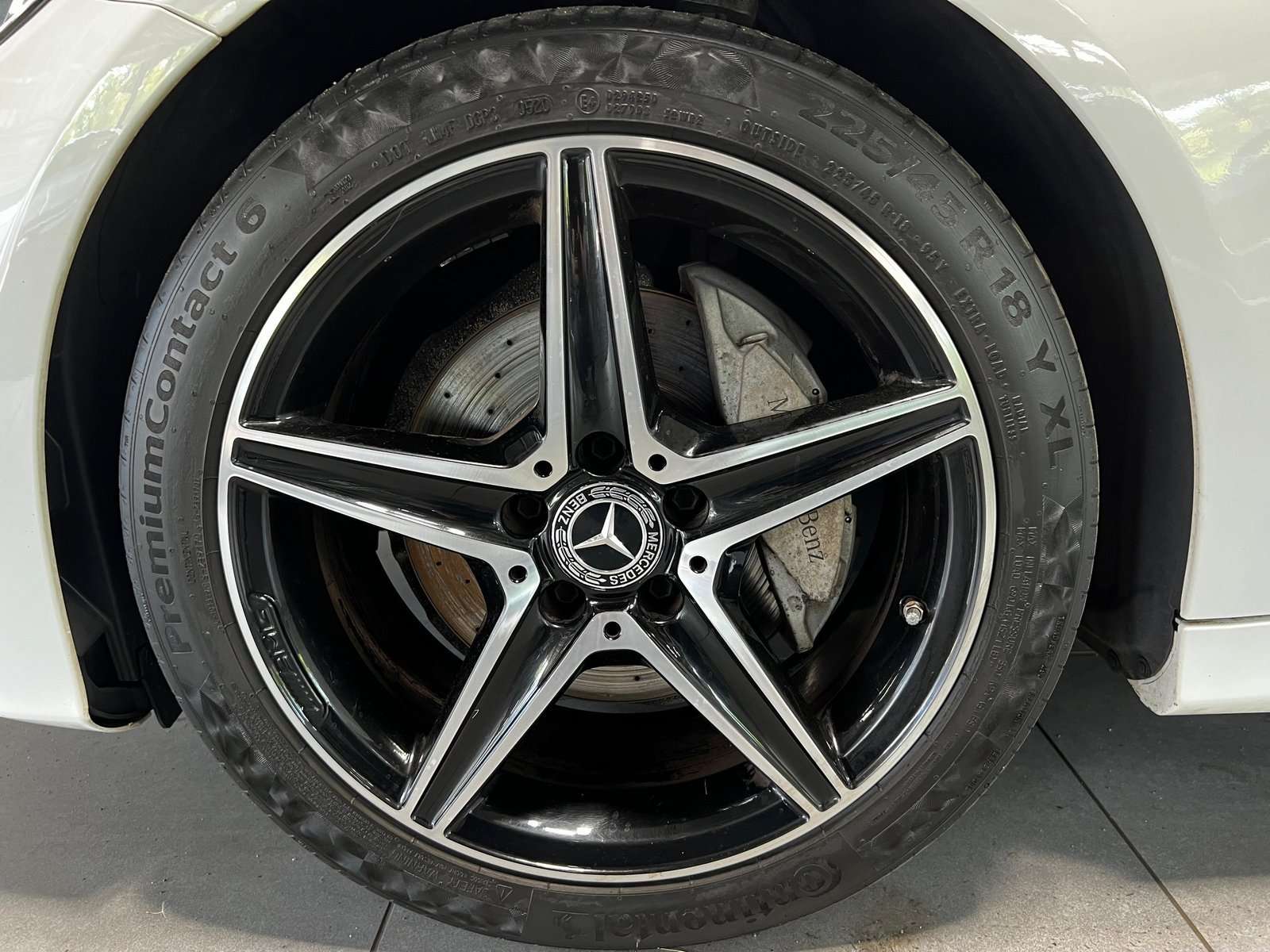 Mercedes-Benz C 180
