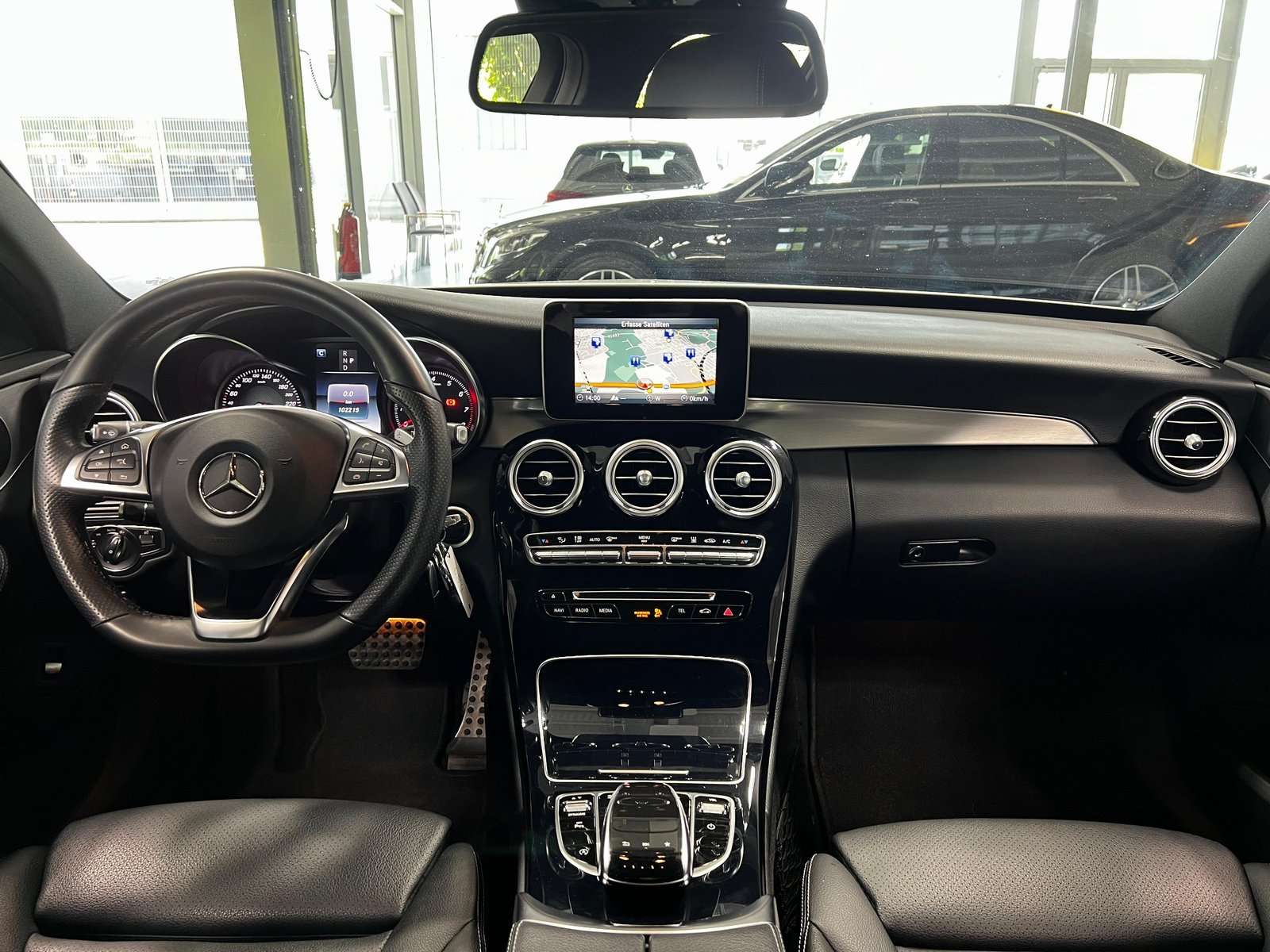 Mercedes-Benz C 180