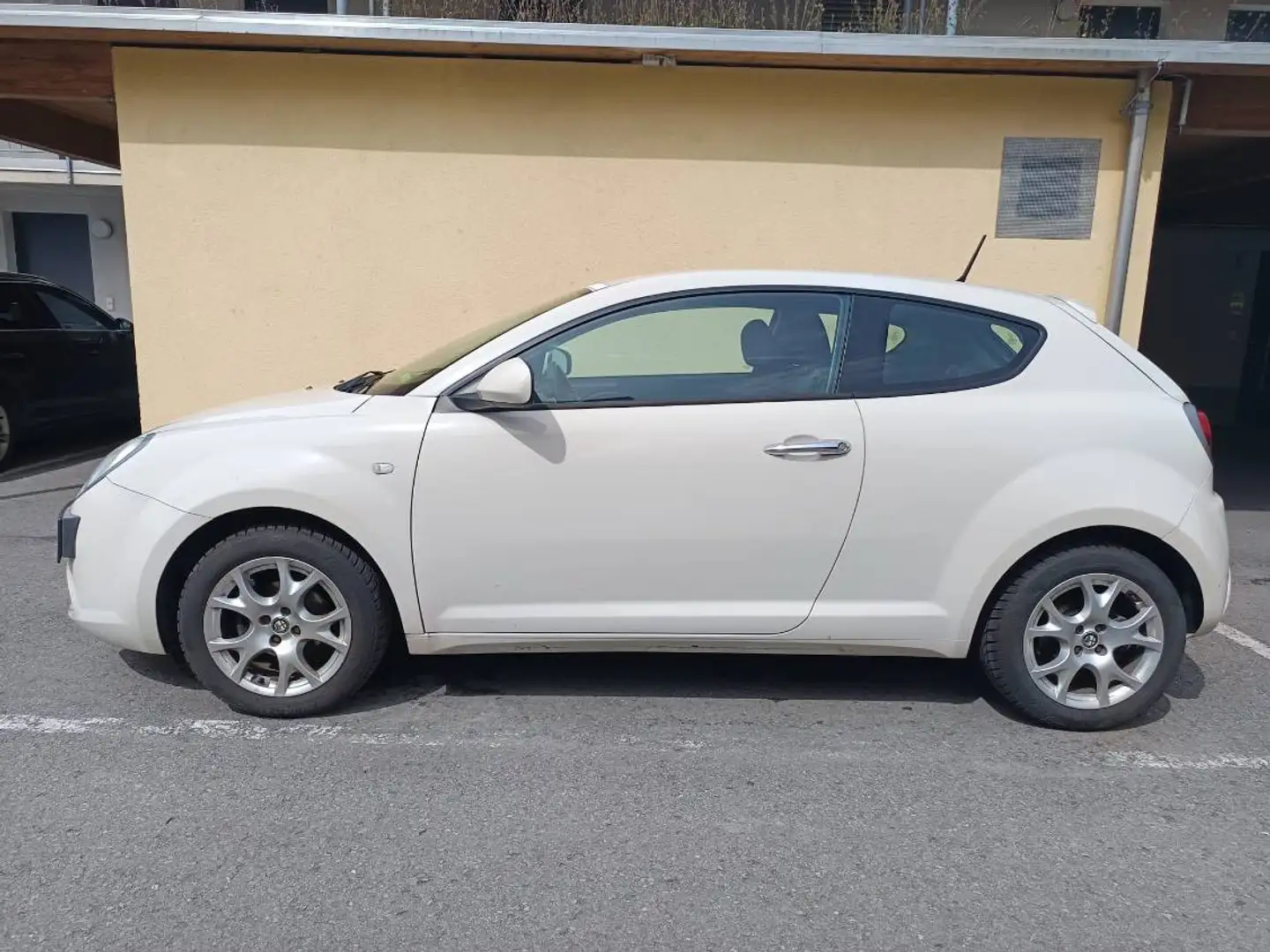 Alfa Romeo MiTo Alfa MiTo 1,4 16V Junior Junior Weiß - 2