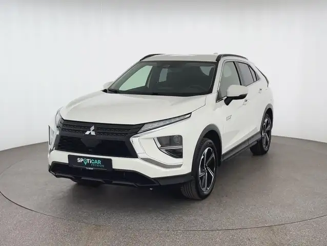 Mitsubishi Eclipse Cross Hybrid 4WD 2.4*RFK*SHZ*DAB*uvm
