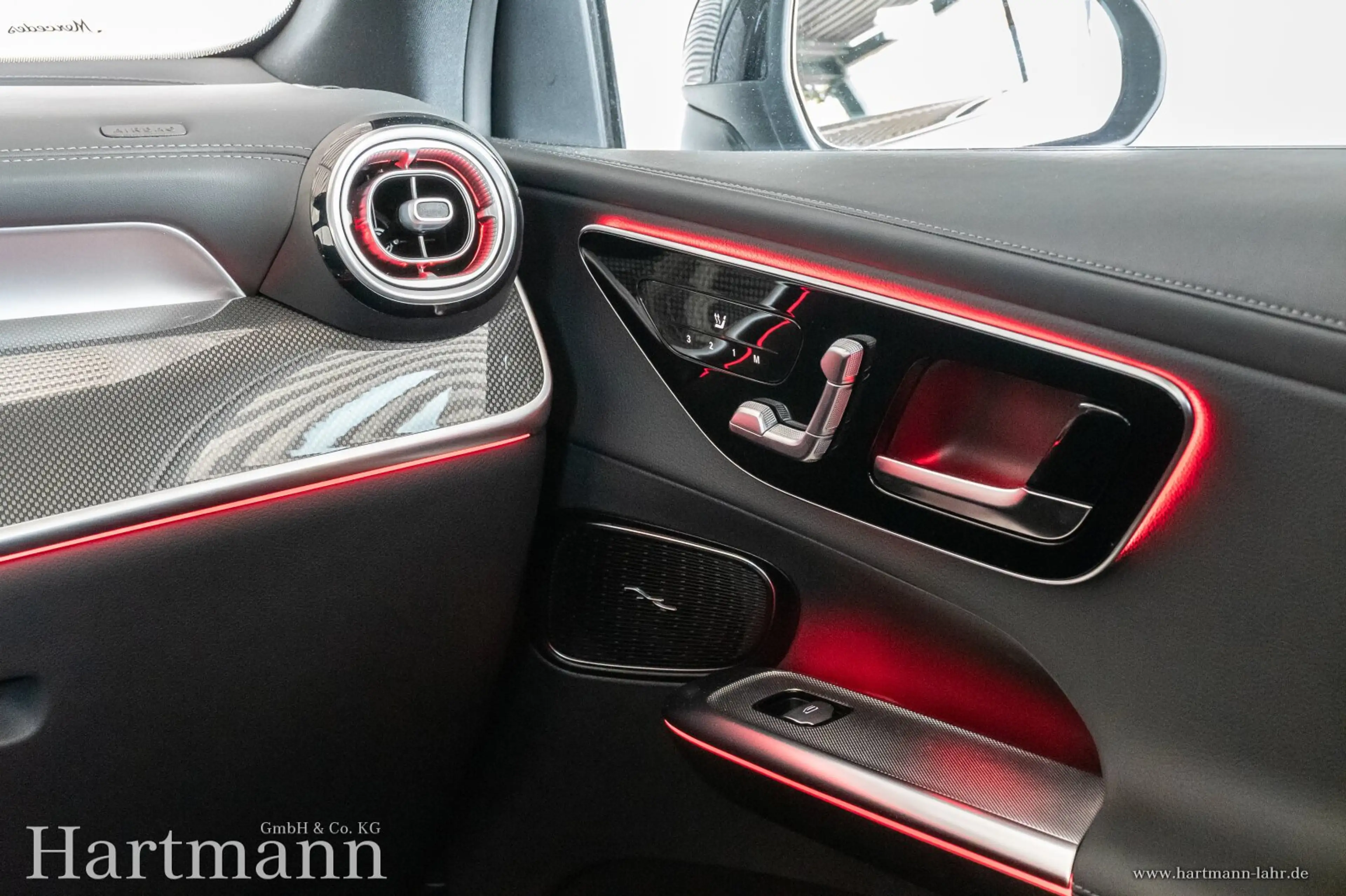 Mercedes-Benz GLC 200 GLC 200 4M AMG Night Fahrasssistenz Panorama 20" — photo 10