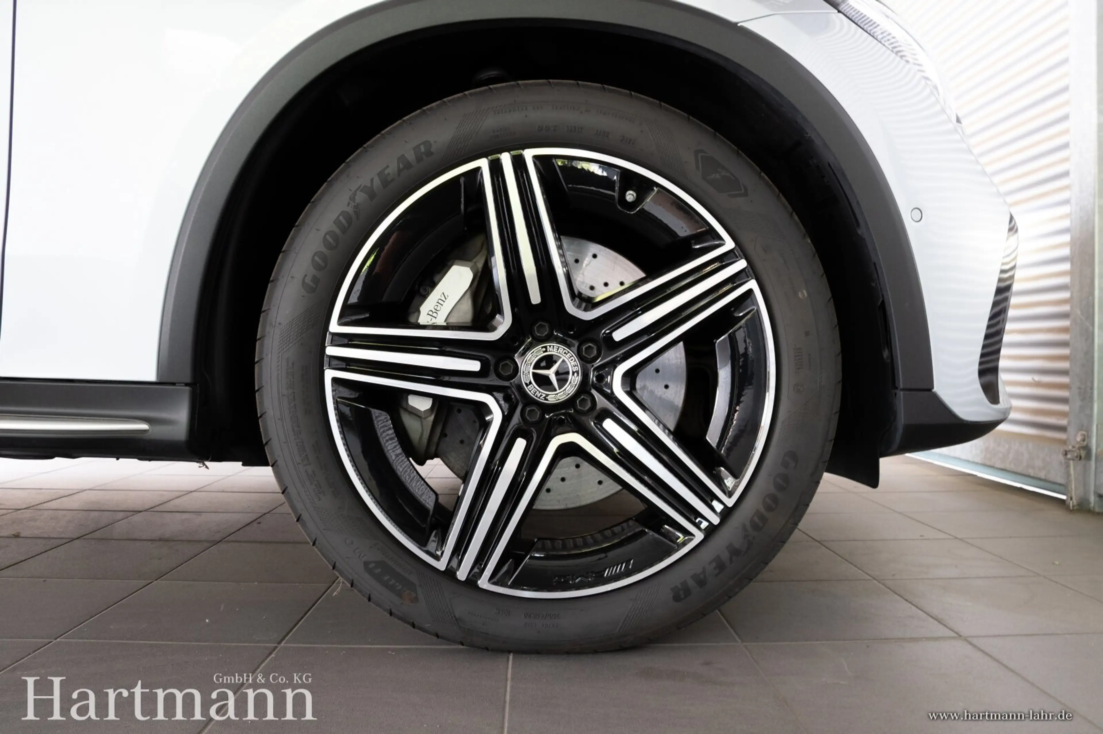 Mercedes-Benz GLC 200 GLC 200 4M AMG Night Fahrasssistenz Panorama 20" — photo 6