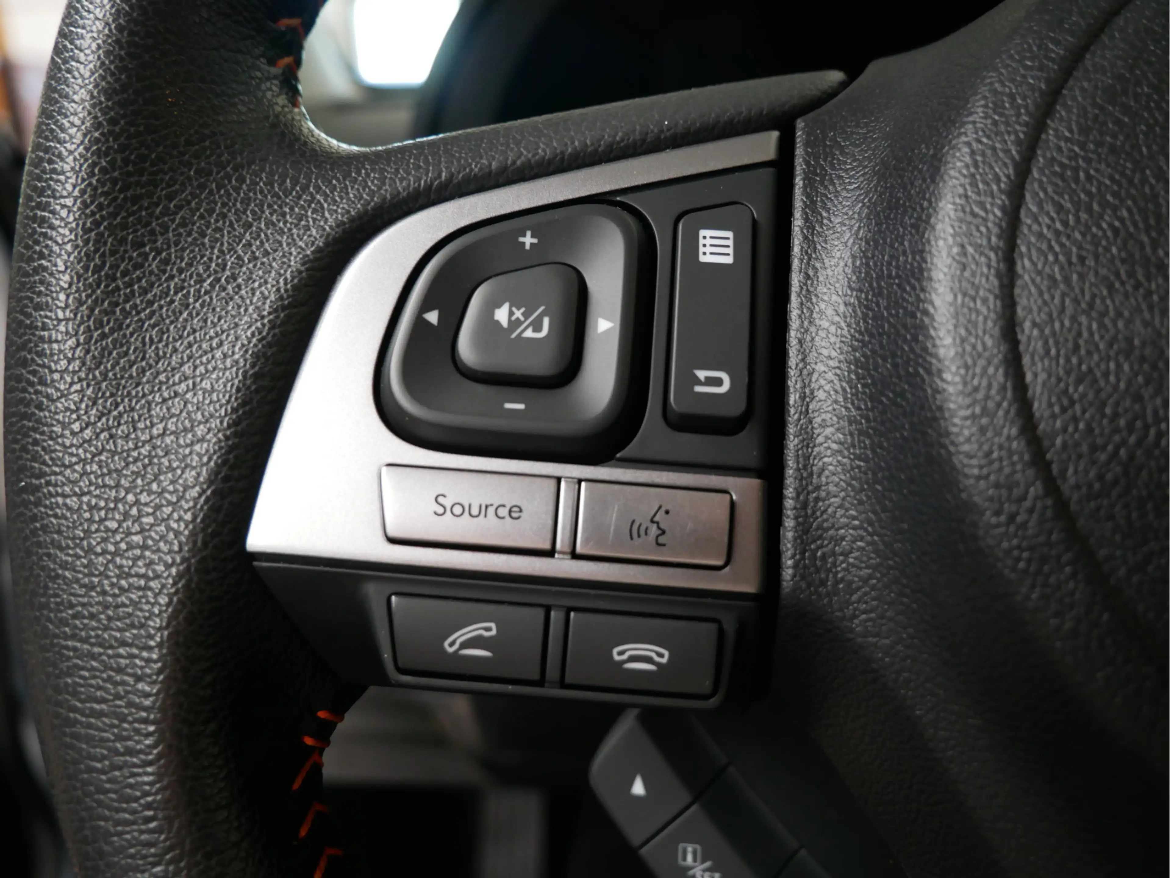 Subaru XV 2.0i Premium AWD — photo 12