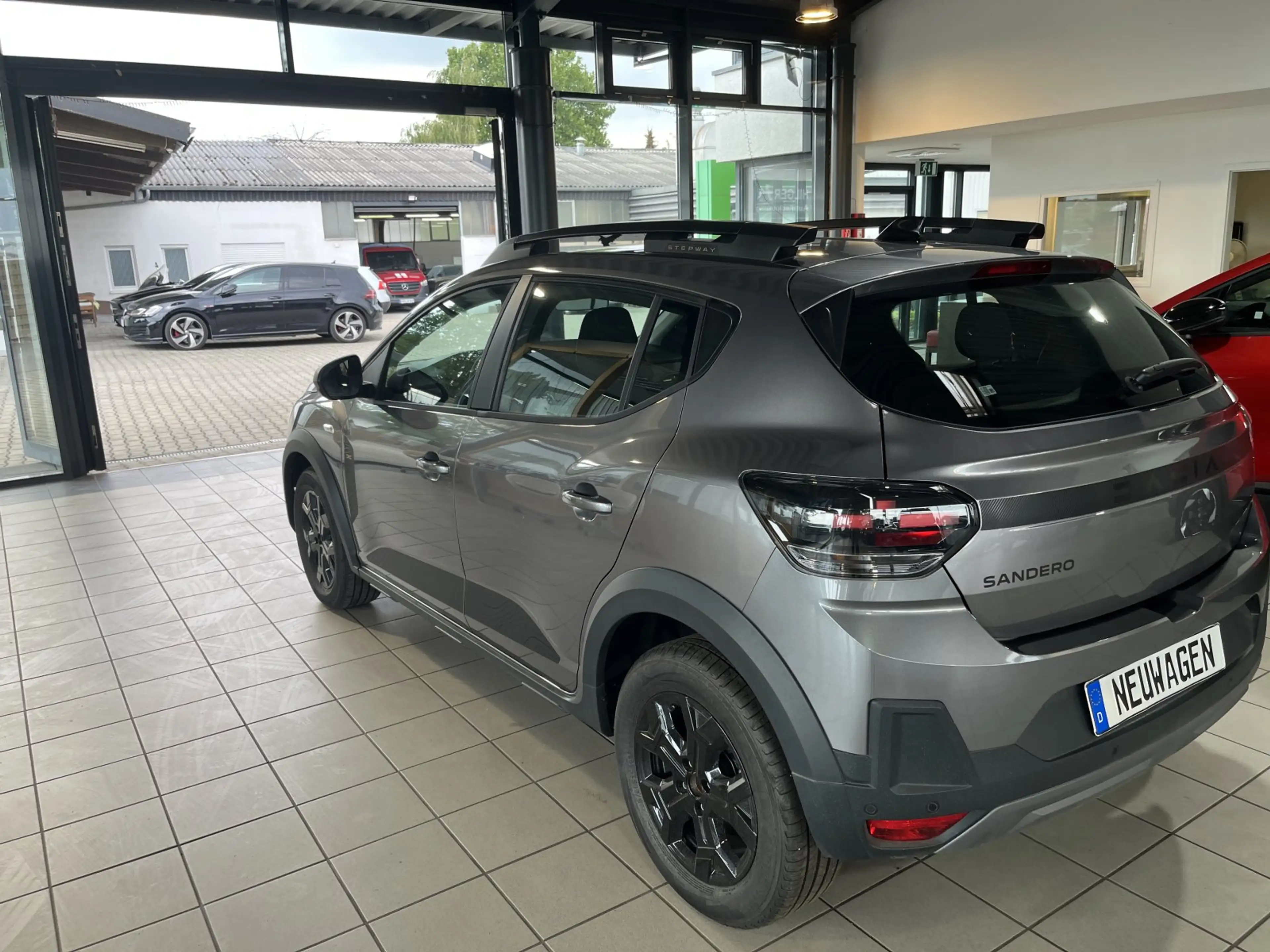 Dacia Sandero Stepway Eco-G 120 LPG EDC Extreme|NAVI|CITY|DRIVI — photo 4