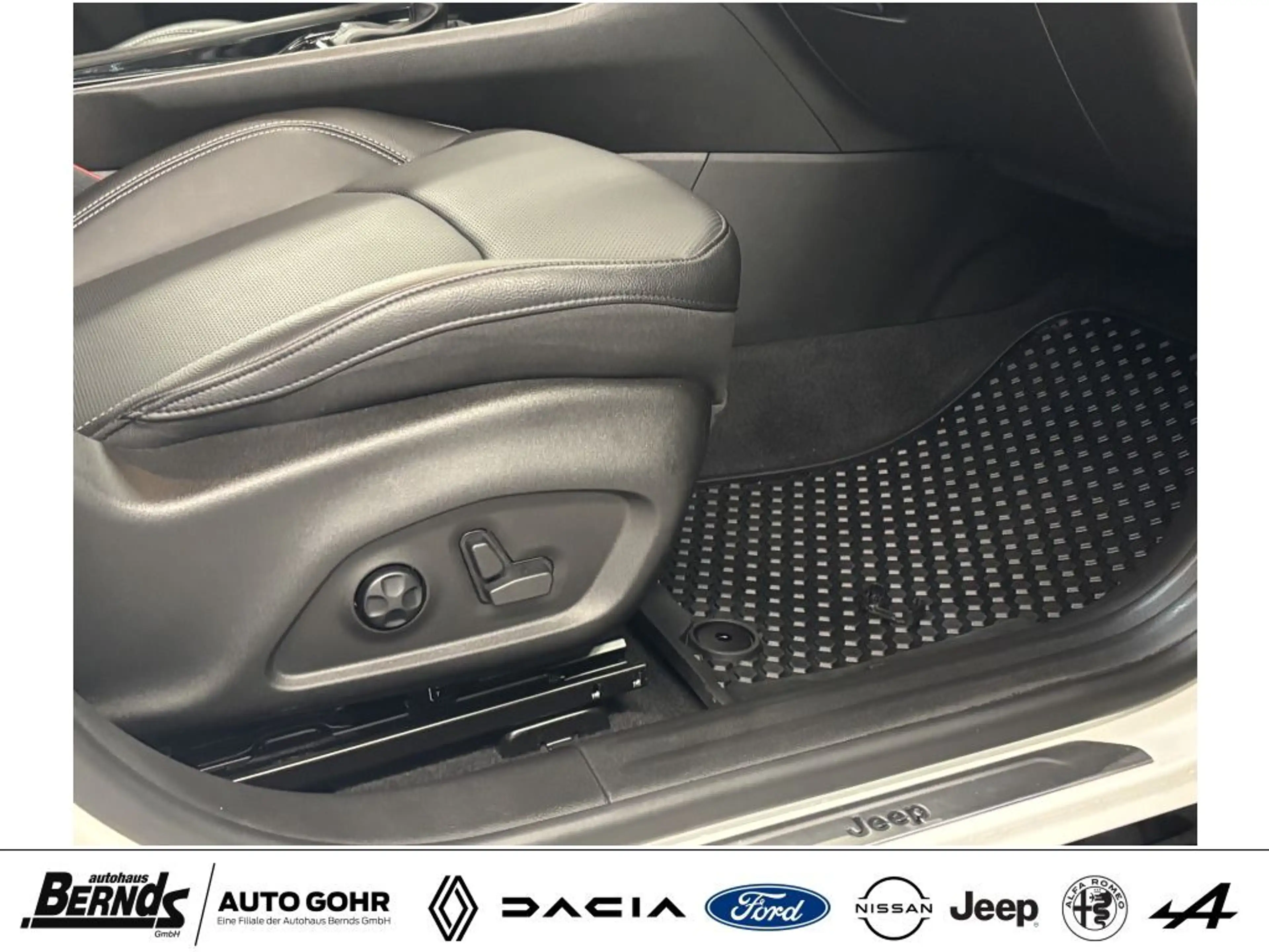 Jeep Compass 1.5 GSE T4 48V e-Hybrid Automatik S WINTER-Pkt. PD — photo 4