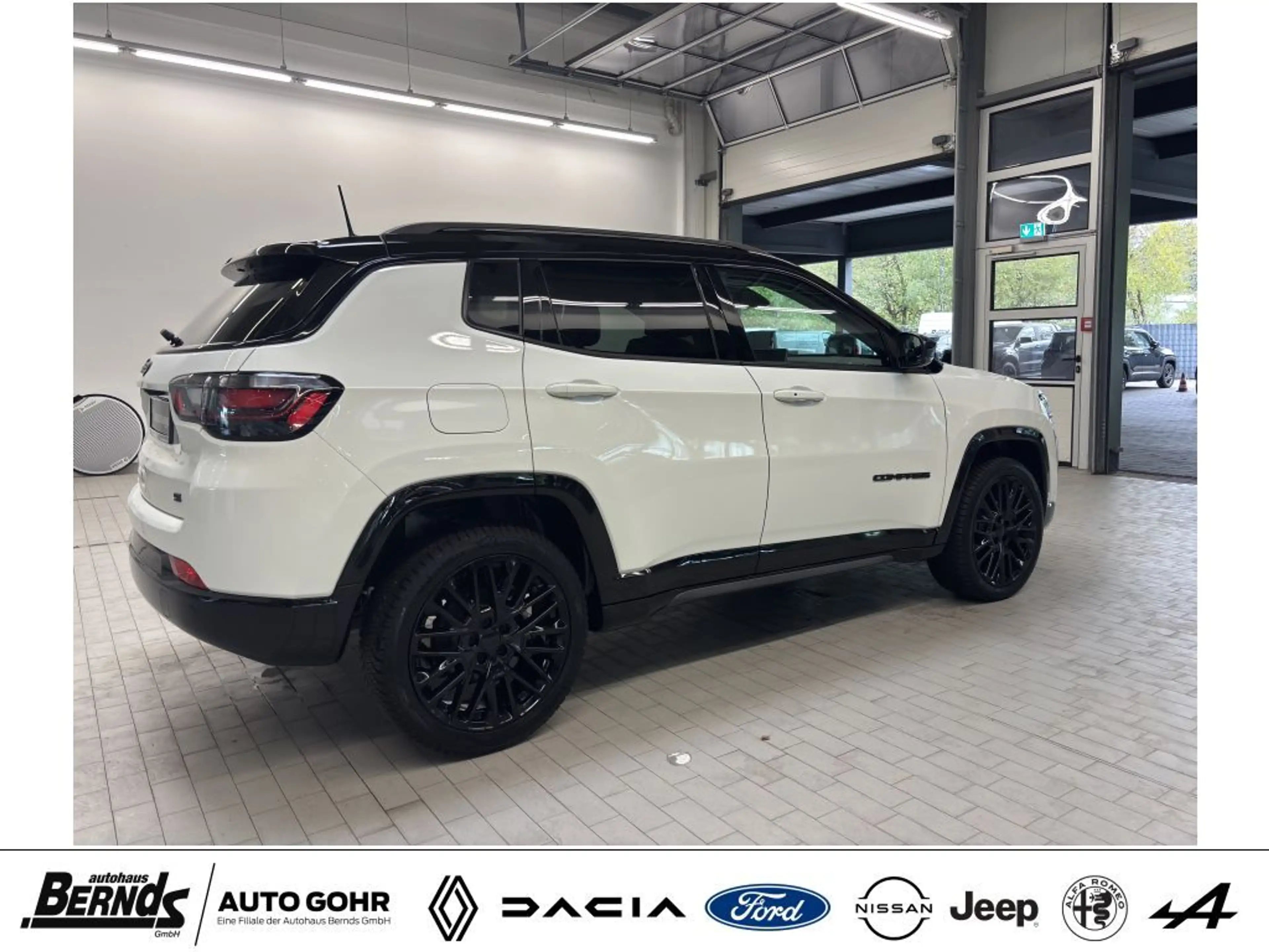 Jeep Compass 1.5 GSE T4 48V e-Hybrid Automatik S WINTER-Pkt. PD — photo 6