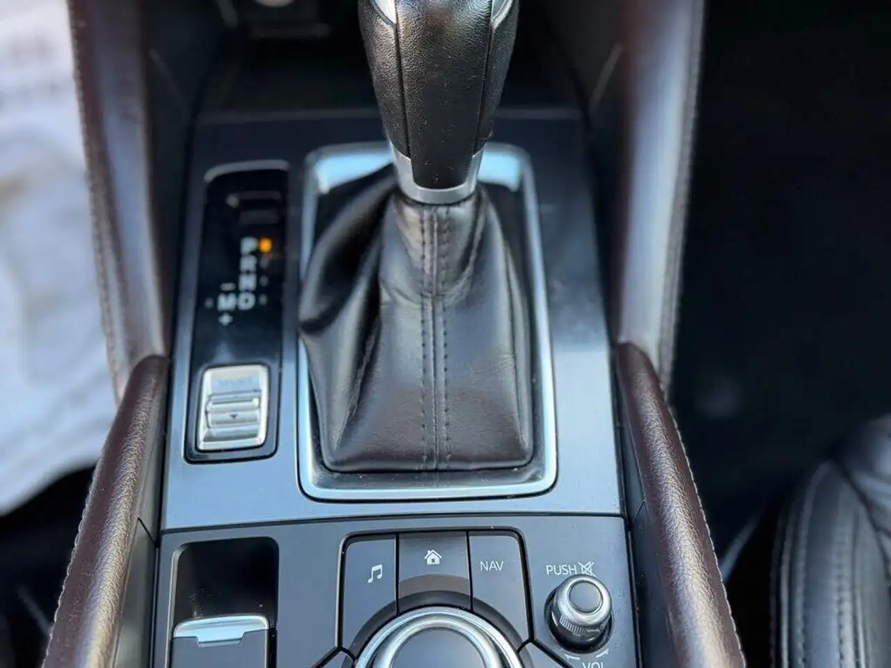 Mazda 6 снимка Mazda 6