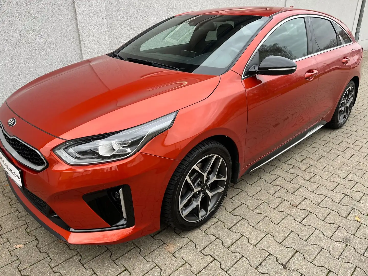 Kia ProCeed GT-Line LED Kamera Automatik Navi Оранжевый - 1
