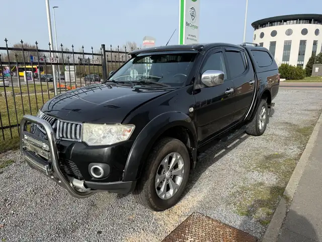 Mitsubishi L200 Doppelkabinen,Klima,Euro5,Ledder.