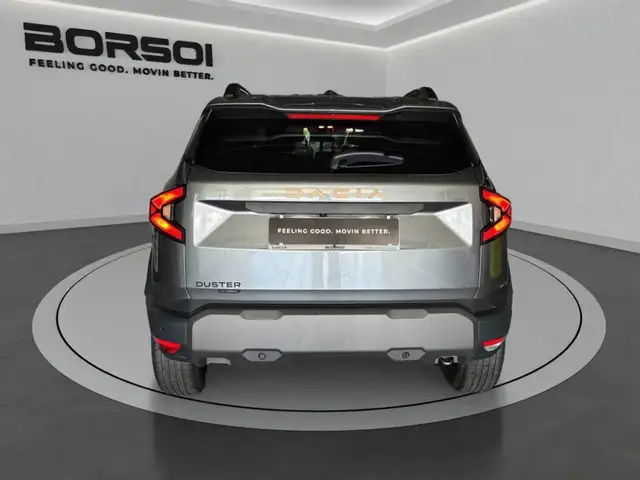 Dacia Duster view 4