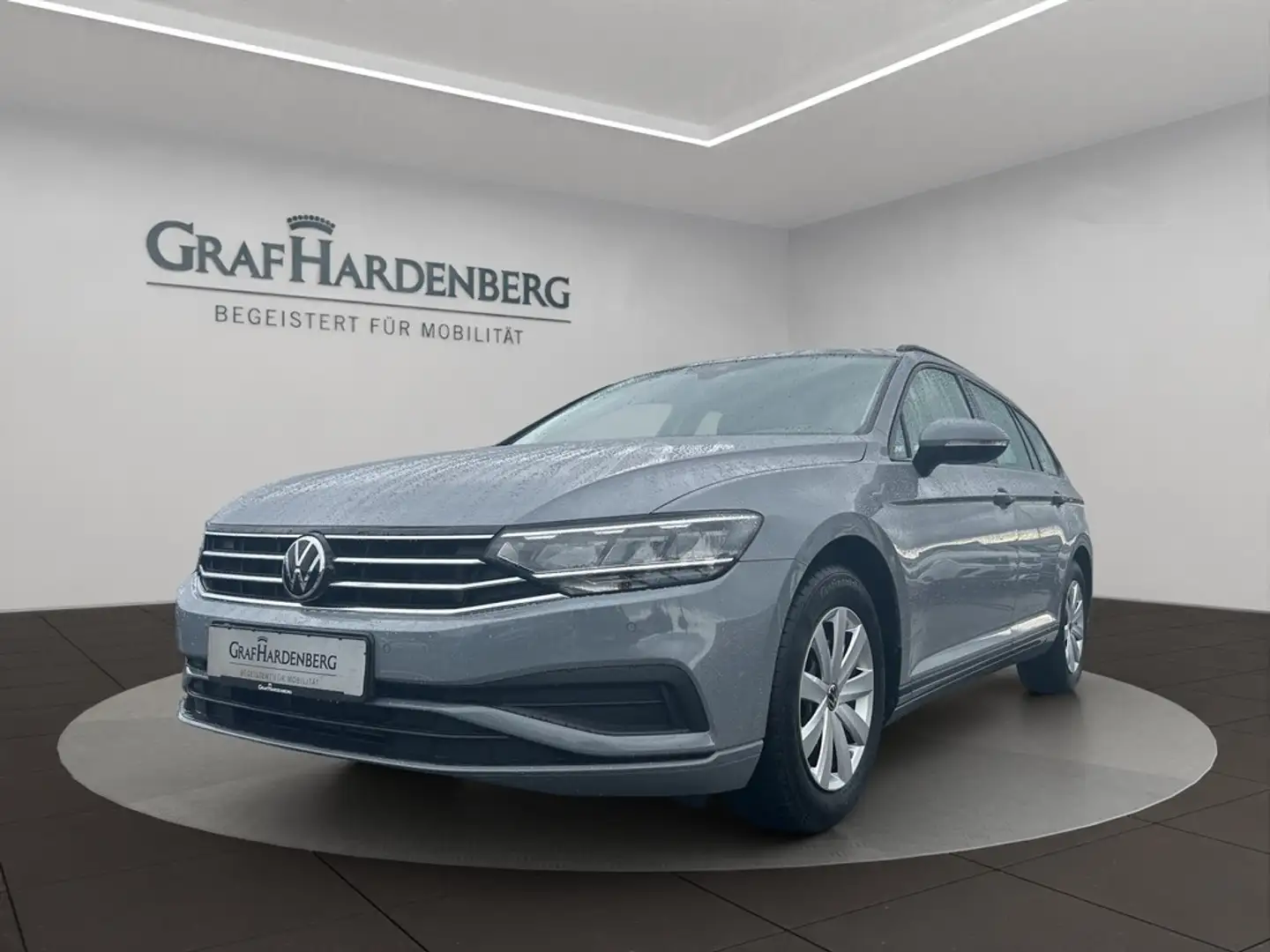 Volkswagen Passat Variant 1.5 TSI Conceptline RFK NAVI SHZ Gris - 1