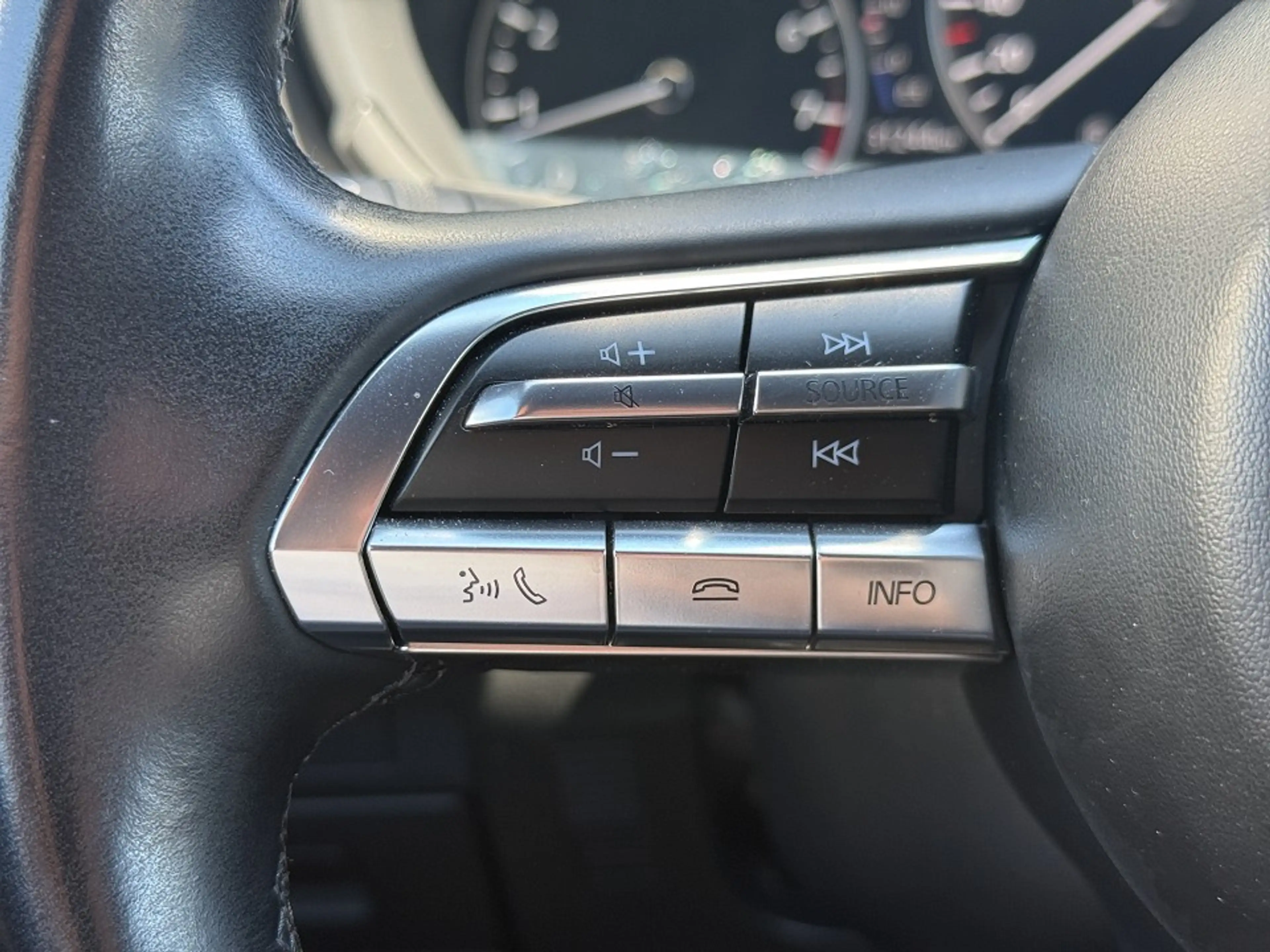 Mazda 3 X 186PS Homura PRE-P+ 360°+ACAA+BOSE+KLIMA+MRCC+NA — photo 12