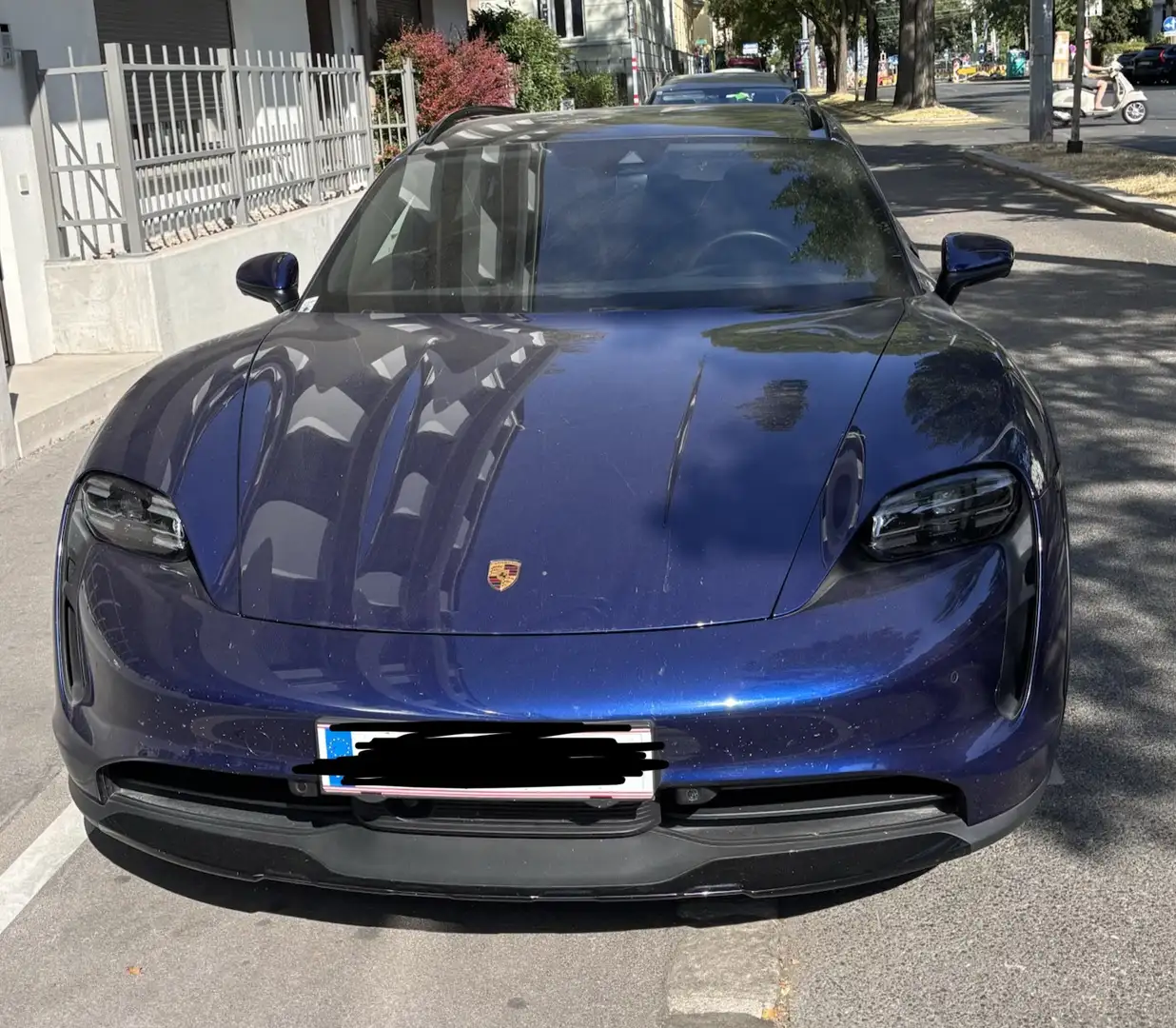 Porsche Taycan 4S Cross Turismo Blau - 2