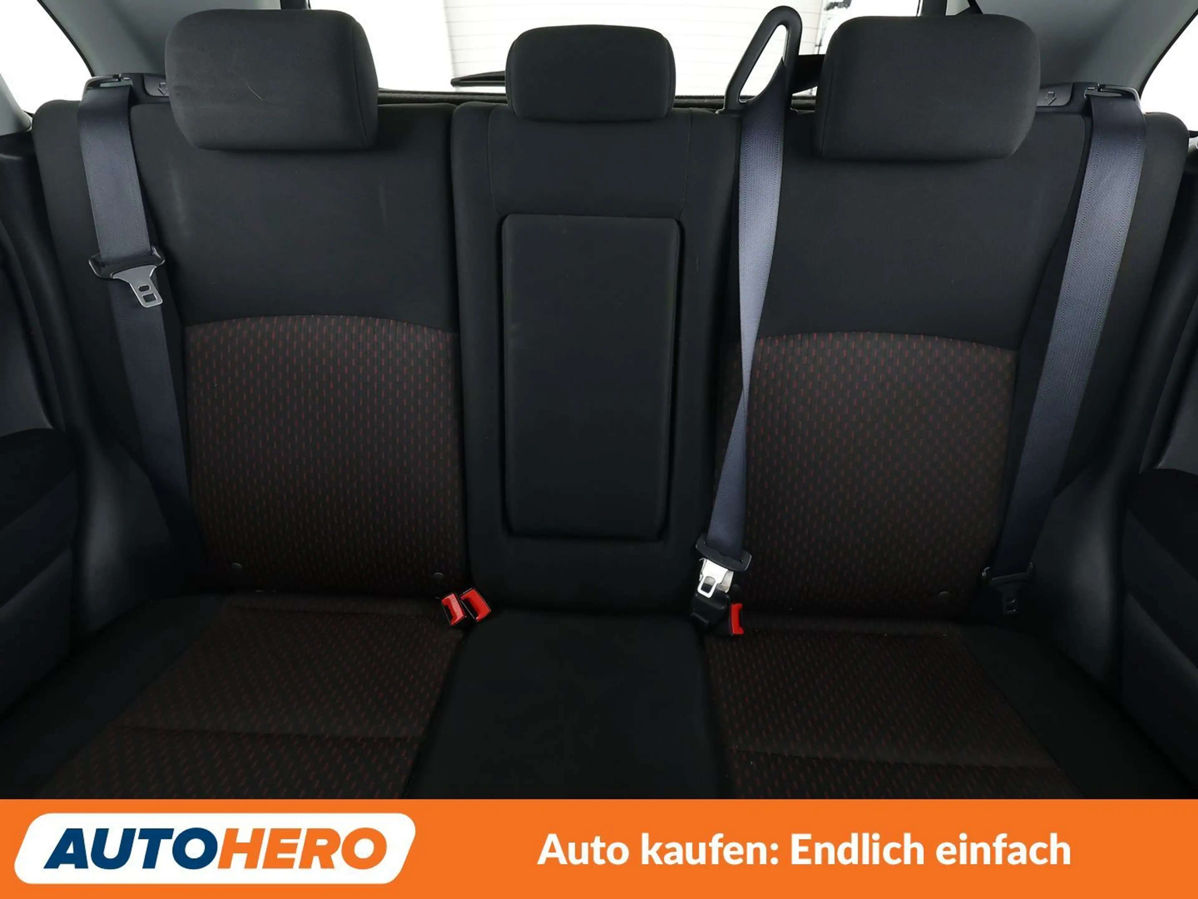 Mitsubishi ASX 1.6 Edition 100+ 2WD *NAVI*XENON*CAM*TEMPO*SHZ* — photo 15