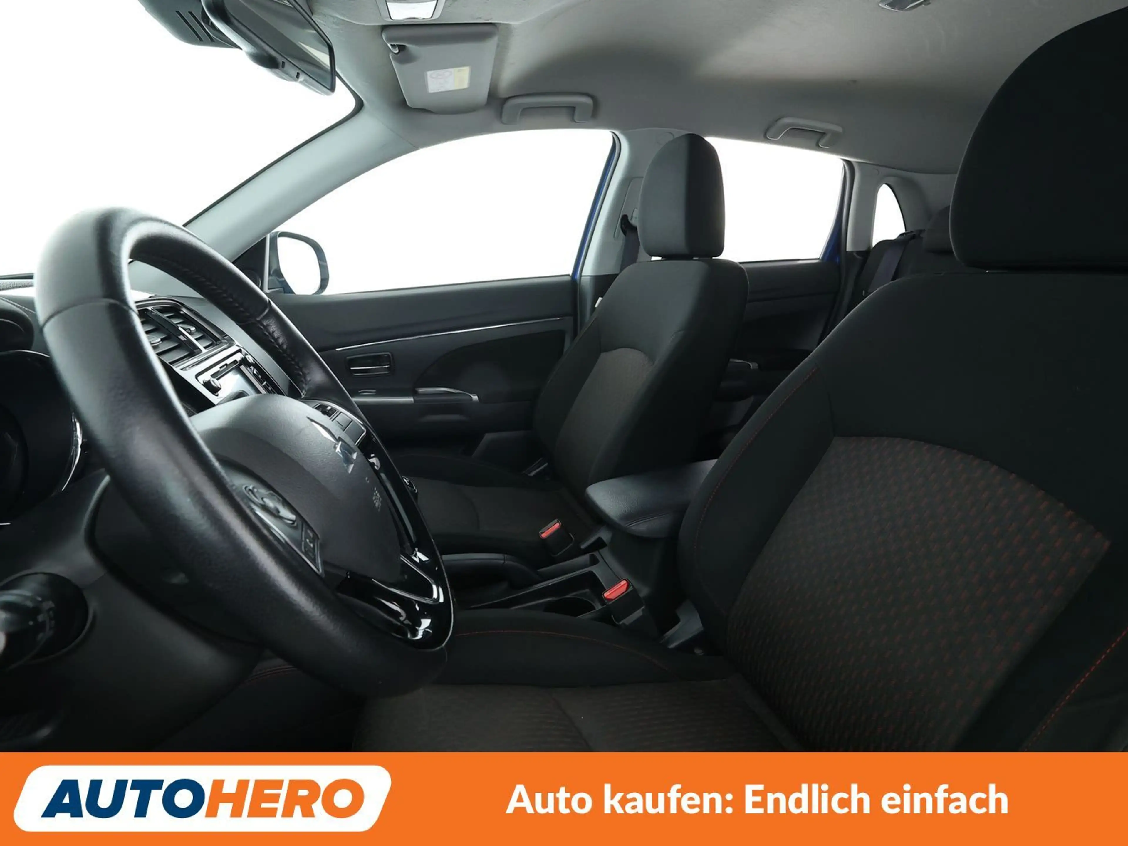 Mitsubishi ASX 1.6 Edition 100+ 2WD *NAVI*XENON*CAM*TEMPO*SHZ* — photo 10