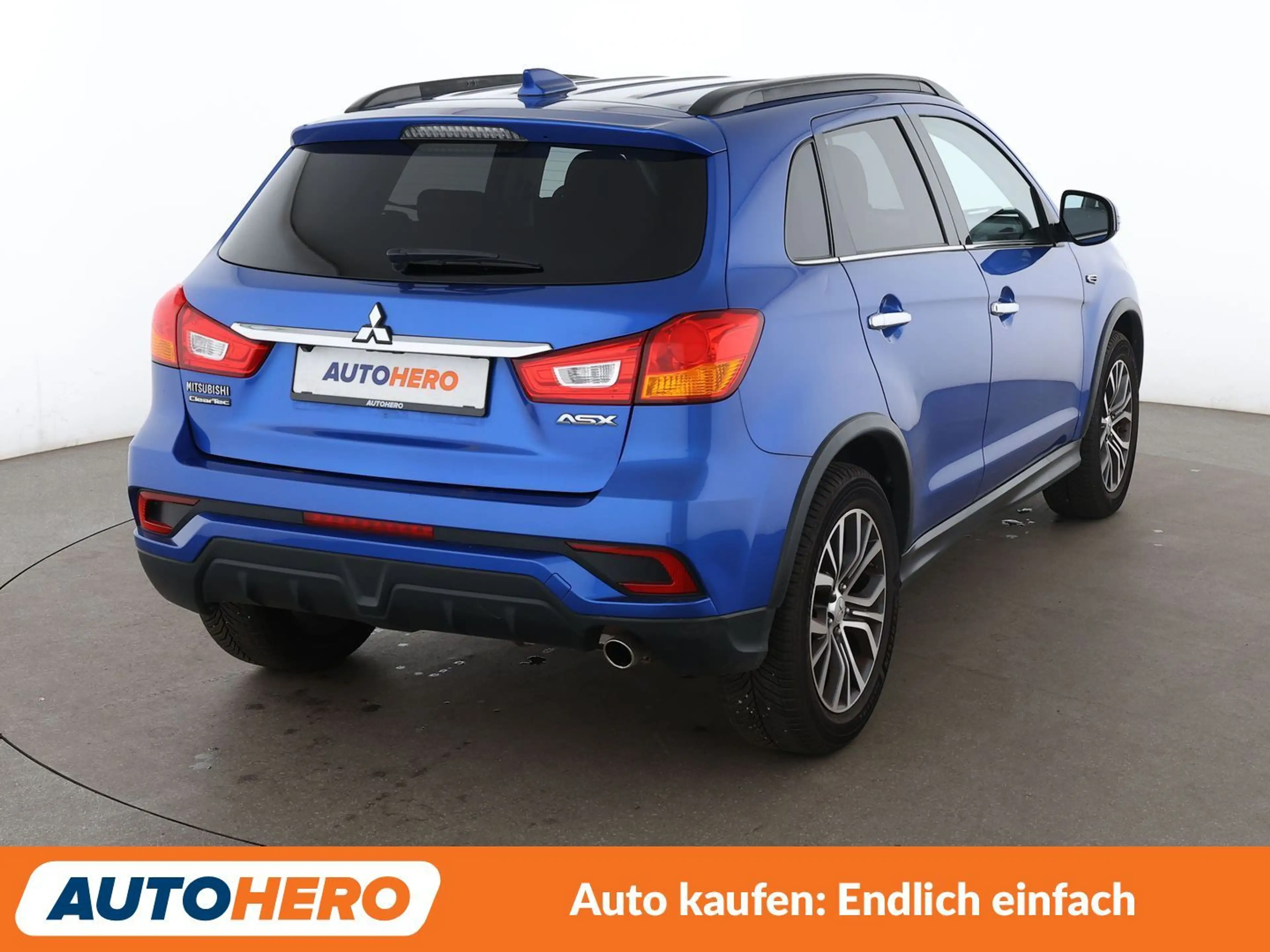 Mitsubishi ASX 1.6 Edition 100+ 2WD *NAVI*XENON*CAM*TEMPO*SHZ* — photo 6