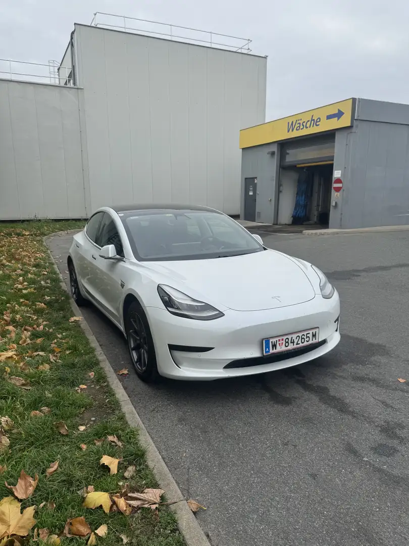Tesla Model 3 SR+ | Weiß - 1