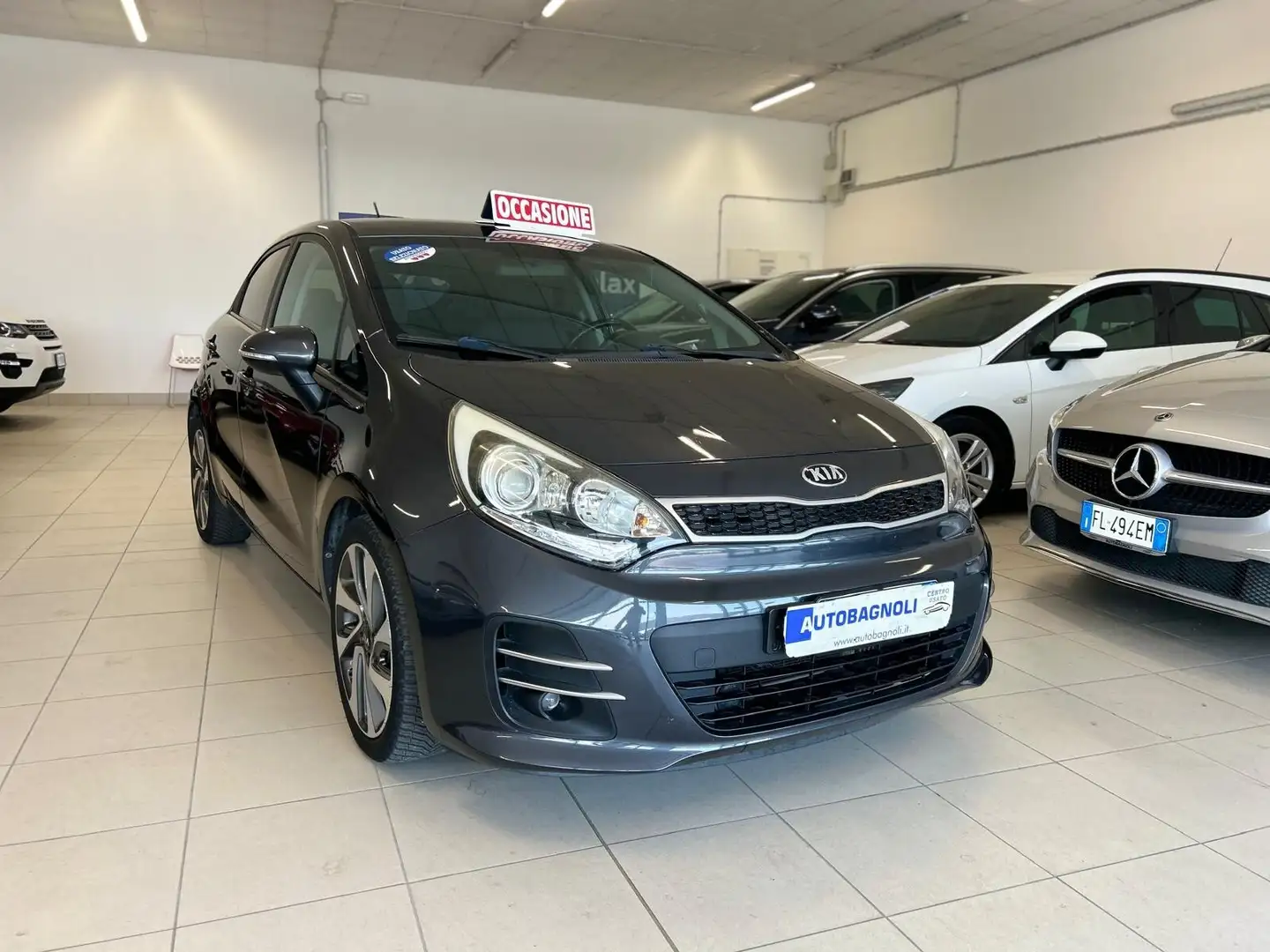 Kia Rio HIGH TECH 1.4 CRDi 5p. Grigio - 2