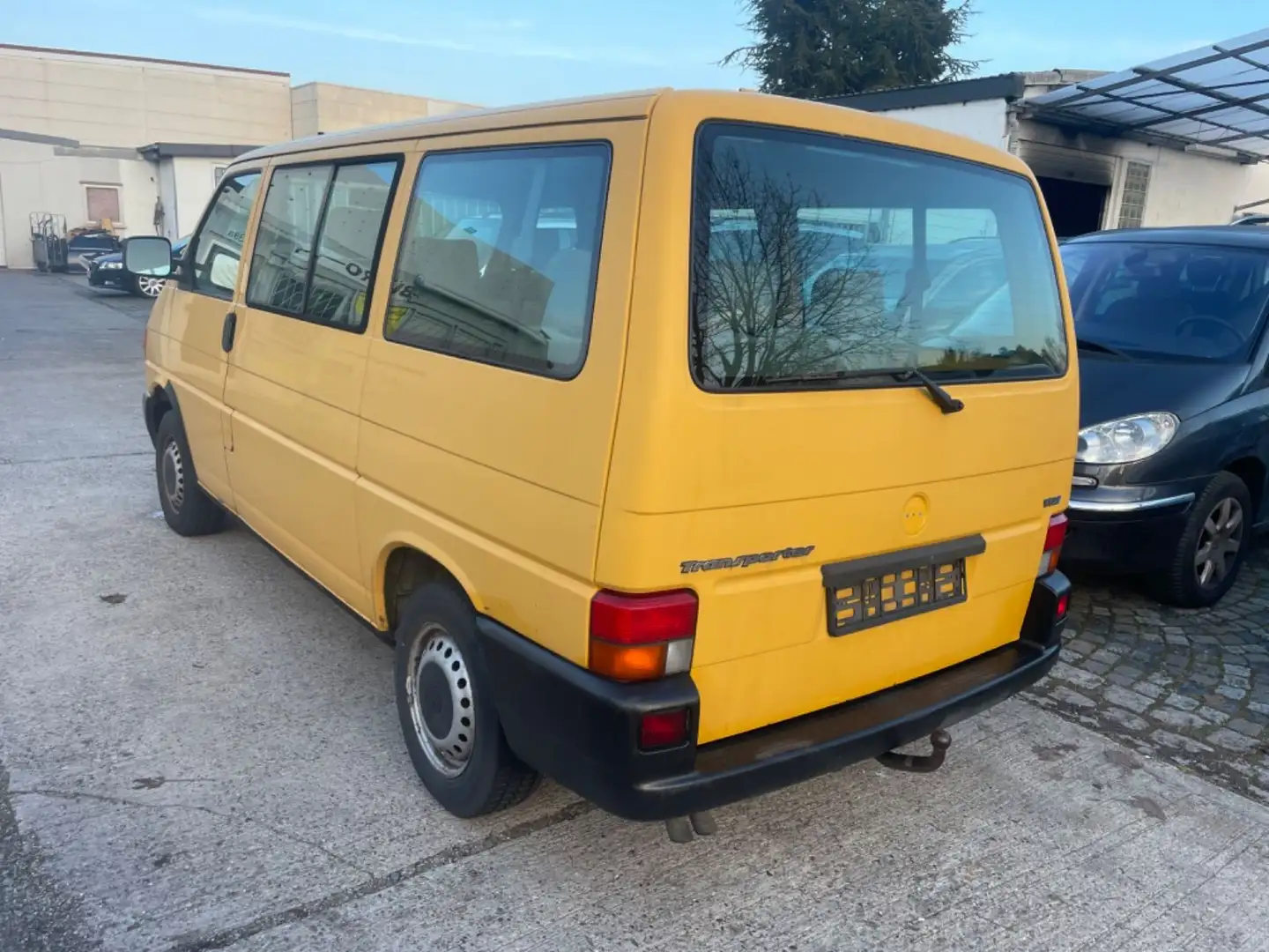 Volkswagen T4 Caravelle 2,5 TDI 8-SITZER TÜV 02/27 !!! Gelb - 2