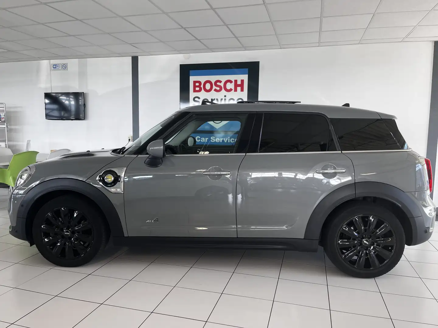 MINI Cooper S Countryman Mini 1.5 E ALL4 Chili Panorma dak, Hybride Gri - 2