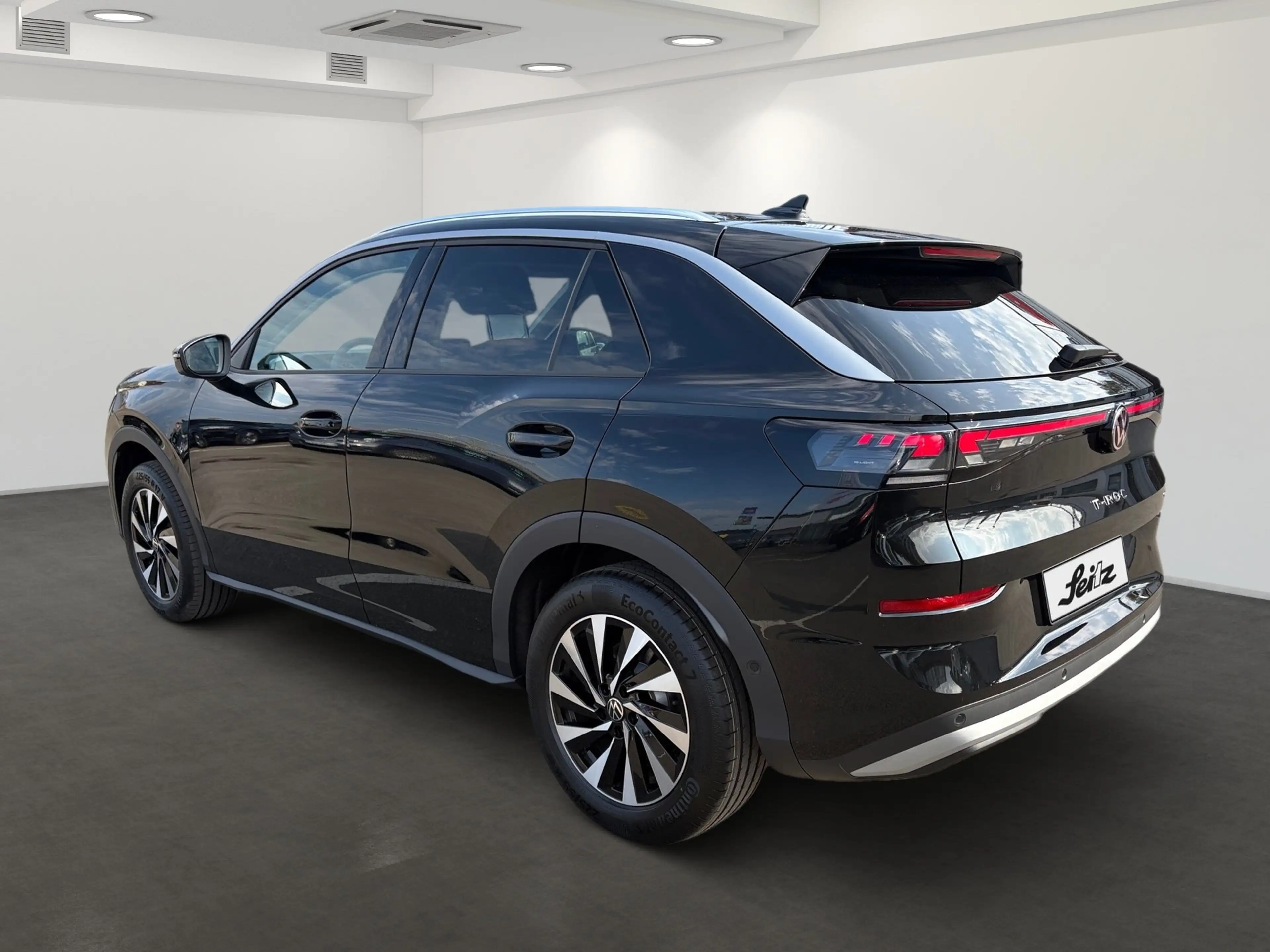 Volkswagen T-Roc 1.5 eTSI Style *AHK*NAVI*KAMERA*SITZHZG* — photo 5