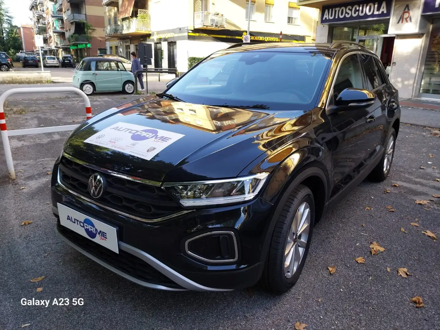 Volkswagen T-Roc Troc 1.0 115cv Edition plus Nero - 1
