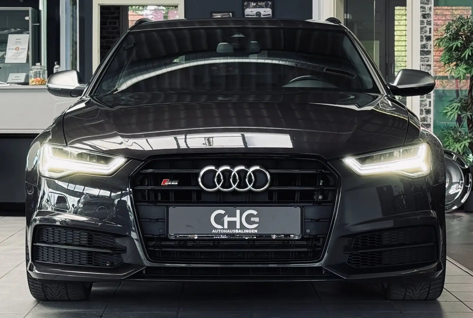 Audi S6 Avant quattro exclusive|MATRIX|BOSE|STHZ|CARBON Grau - 2