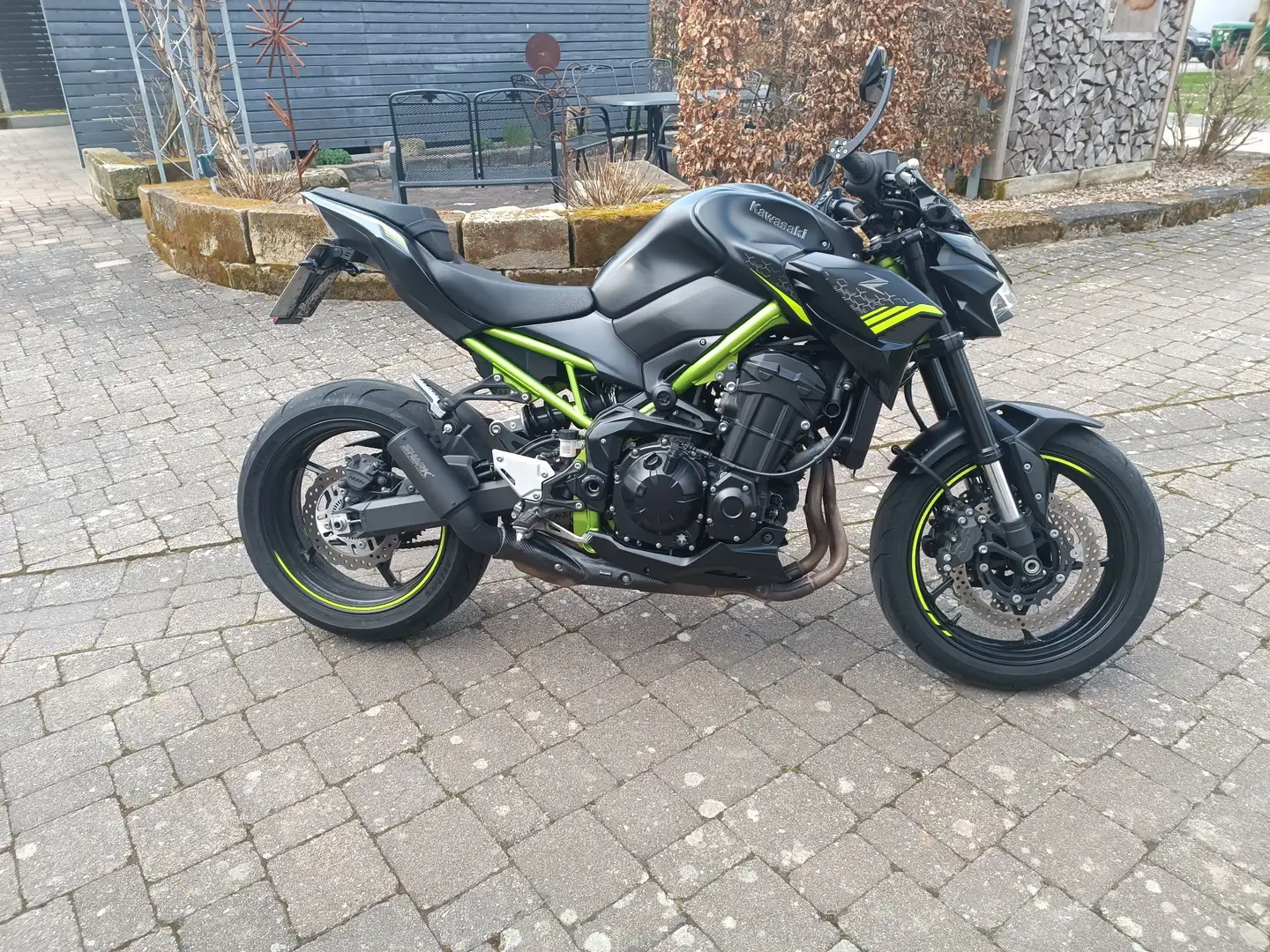 Kawasaki Z 900 A2 Schwarz - 1