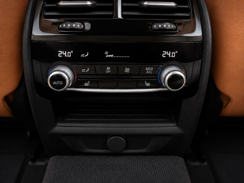 BMW 540 xDrive M Paket*Leder*Head-Up*AHK*Kam.*Pano* — photo 12