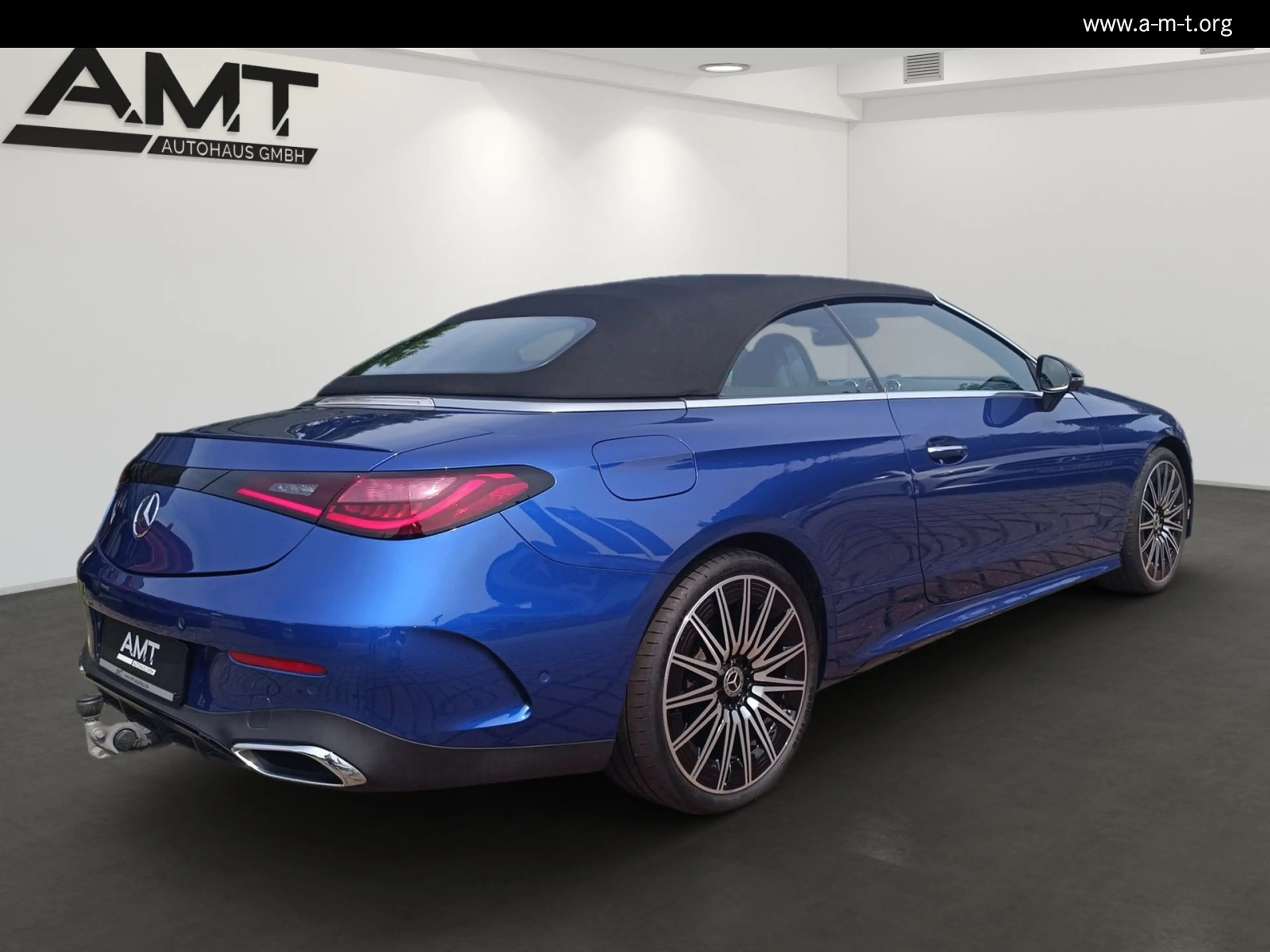 Mercedes-Benz CLE 300 4M Cabrio AMG-Premium*AHK*FAP*Head-up* — photo 4