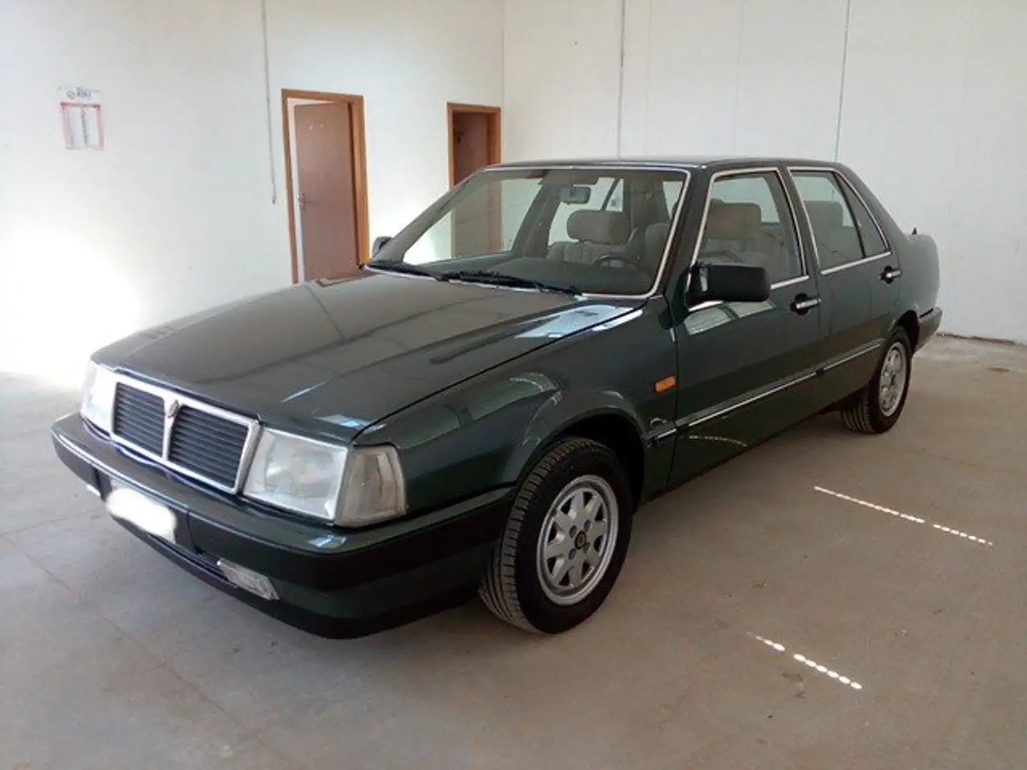 Lancia Thema 2.0 ie - impianto GPL - certificata ASI Зелений - 2