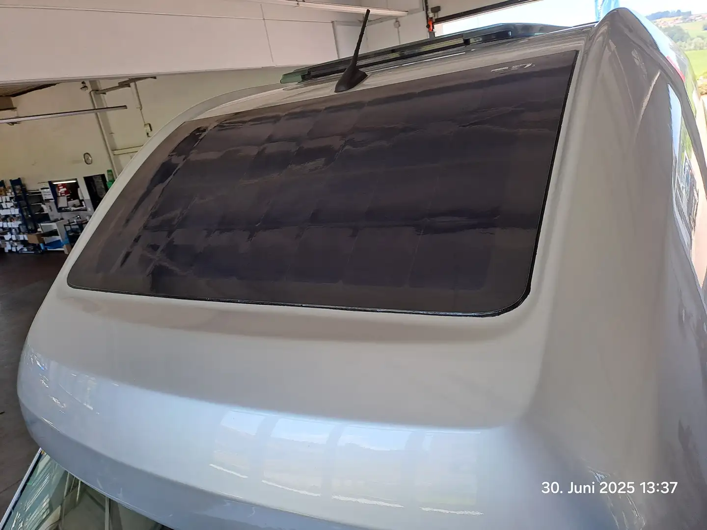 Volkswagen Grand California 👉 Originale 108 W Solaranlage Blanc - 2