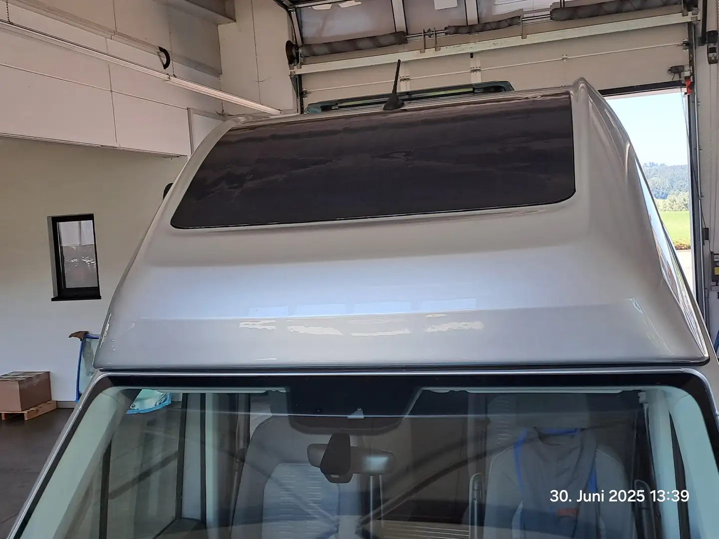 Volkswagen Grand California 👉 Originale 108 W Solaranlage Blanc - 1