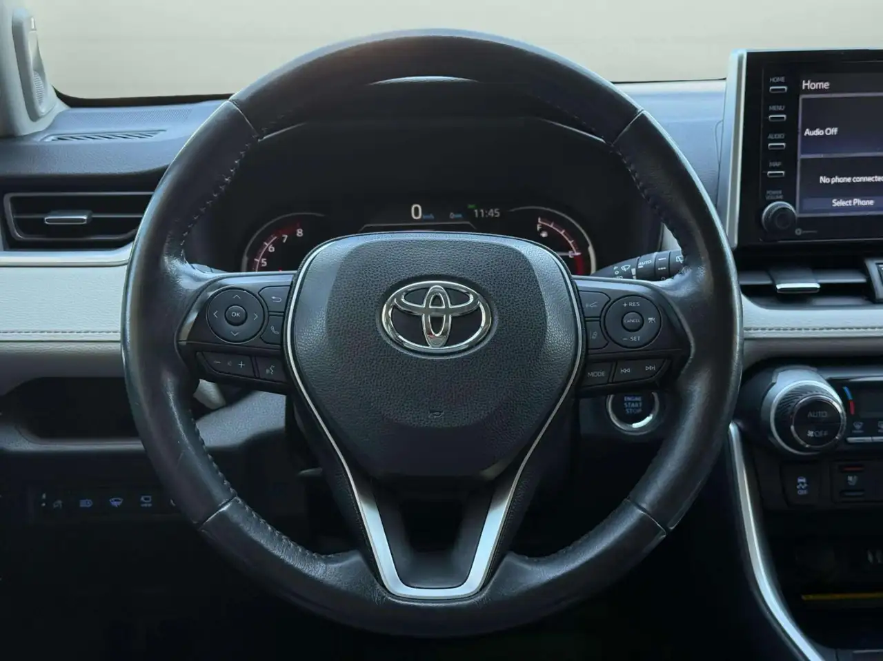Toyota RAV 4 снимка Toyota RAV 4