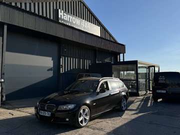 Touring 330i xDrive 272 ch Sport Design A