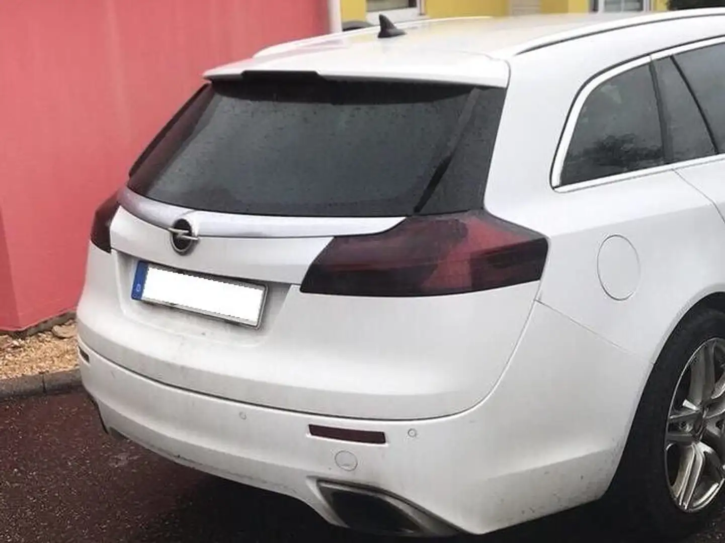 Opel Insignia Insignia 2.8 V6 Turbo Sports Tourer 4x4 OPC Blanc - 2