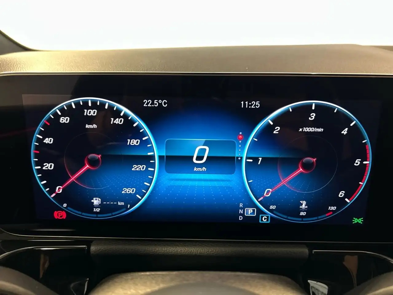 Mercedes-Benz GLA - GLA 180 d Sport Plus auto, миниатюра 13