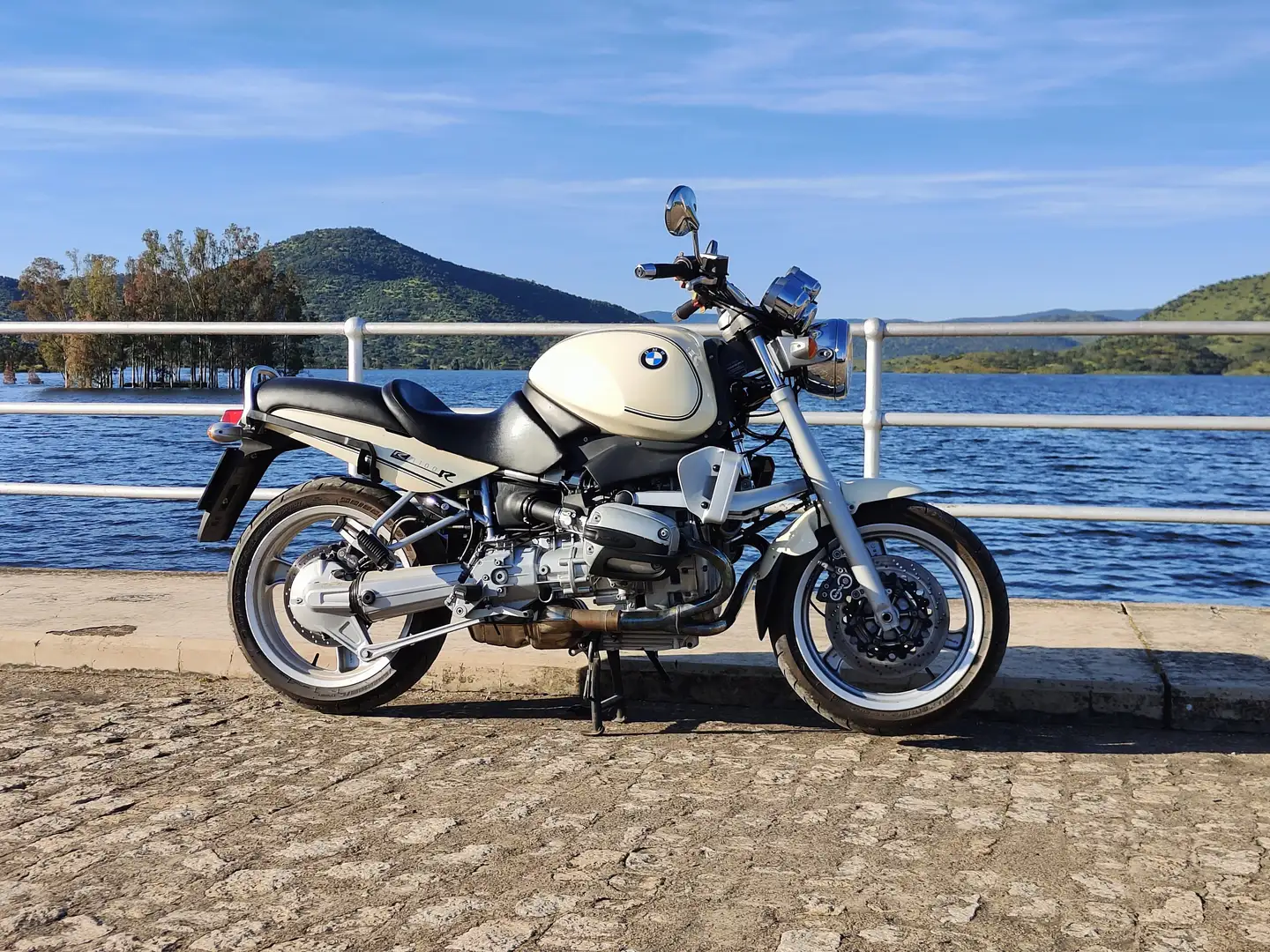 BMW R 1100 R Año 2000 Beige - 1