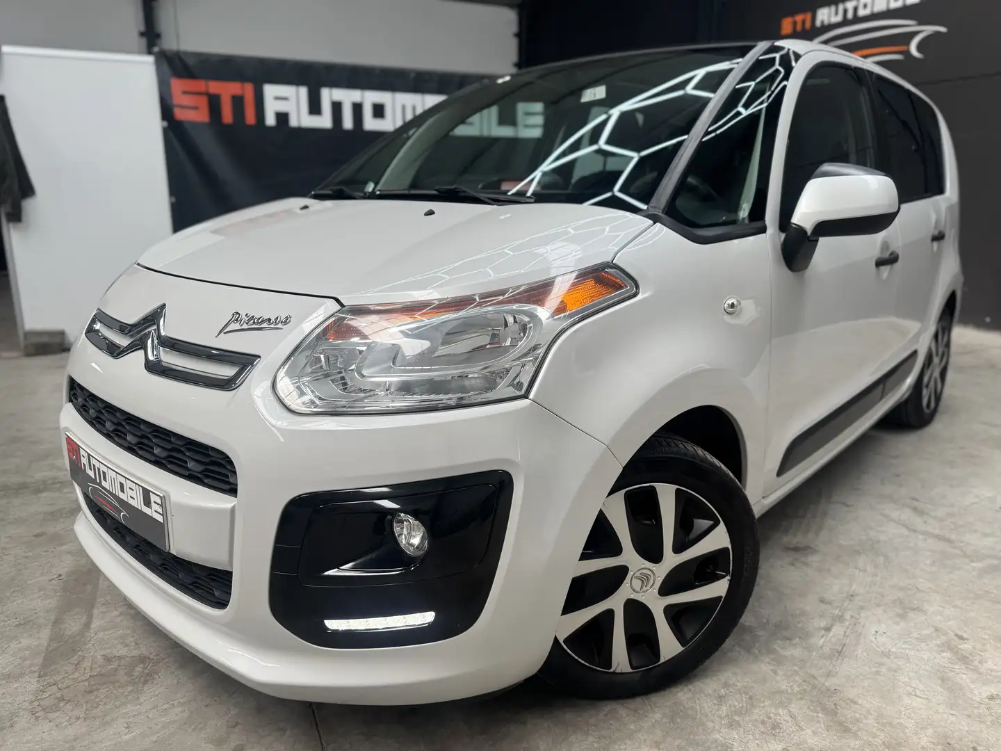 Citroen C3 Picasso 1.6 HDi Business FAP (Fleet) Bílá - 1