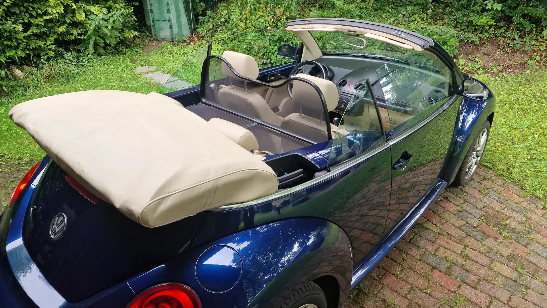 Volkswagen New Beetle Cabriolet Leder 1,9 TDI Cabrio / Roadster Blau - 2