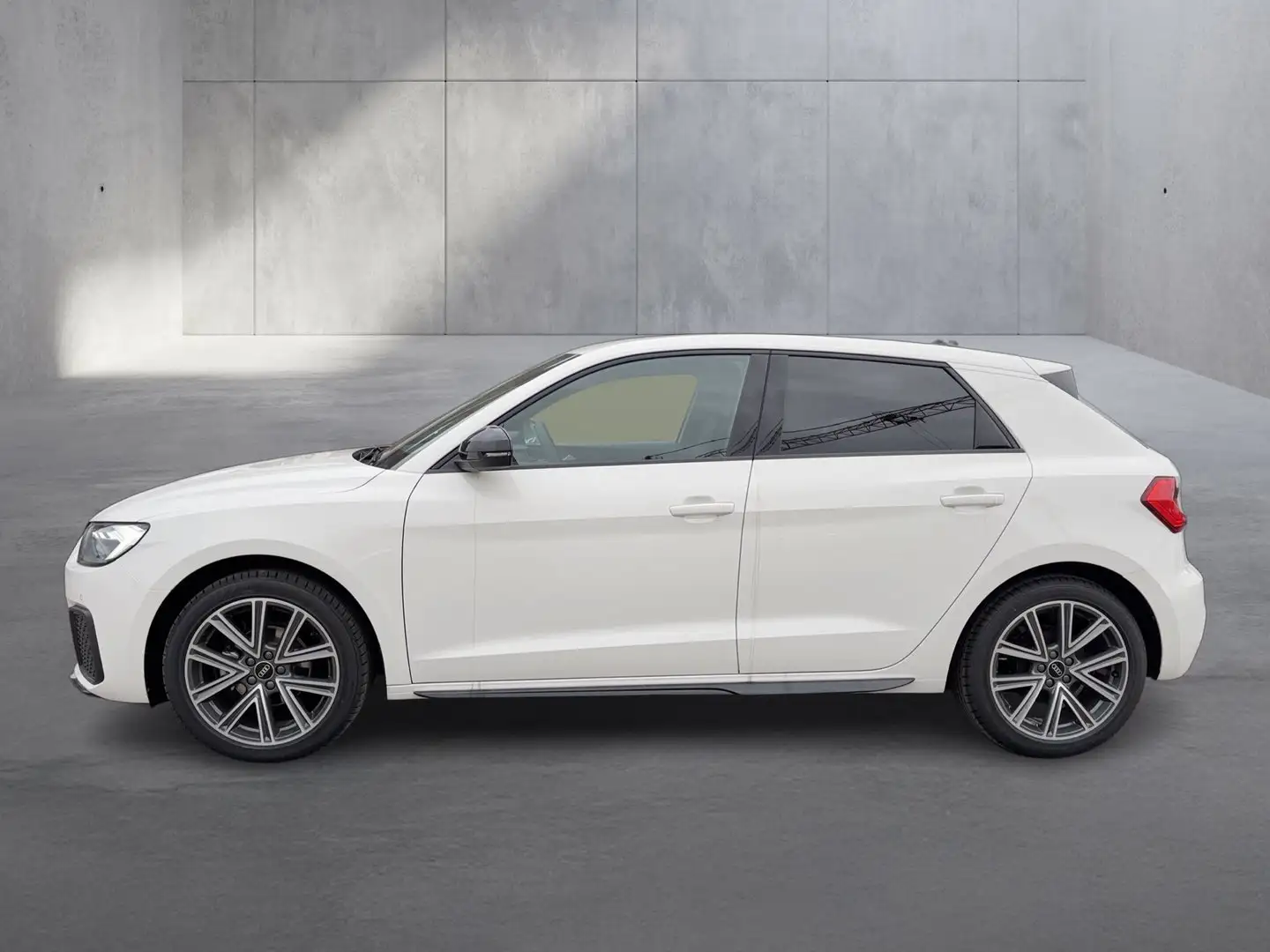 Audi A1 25 TFSI intense Weiß - 2