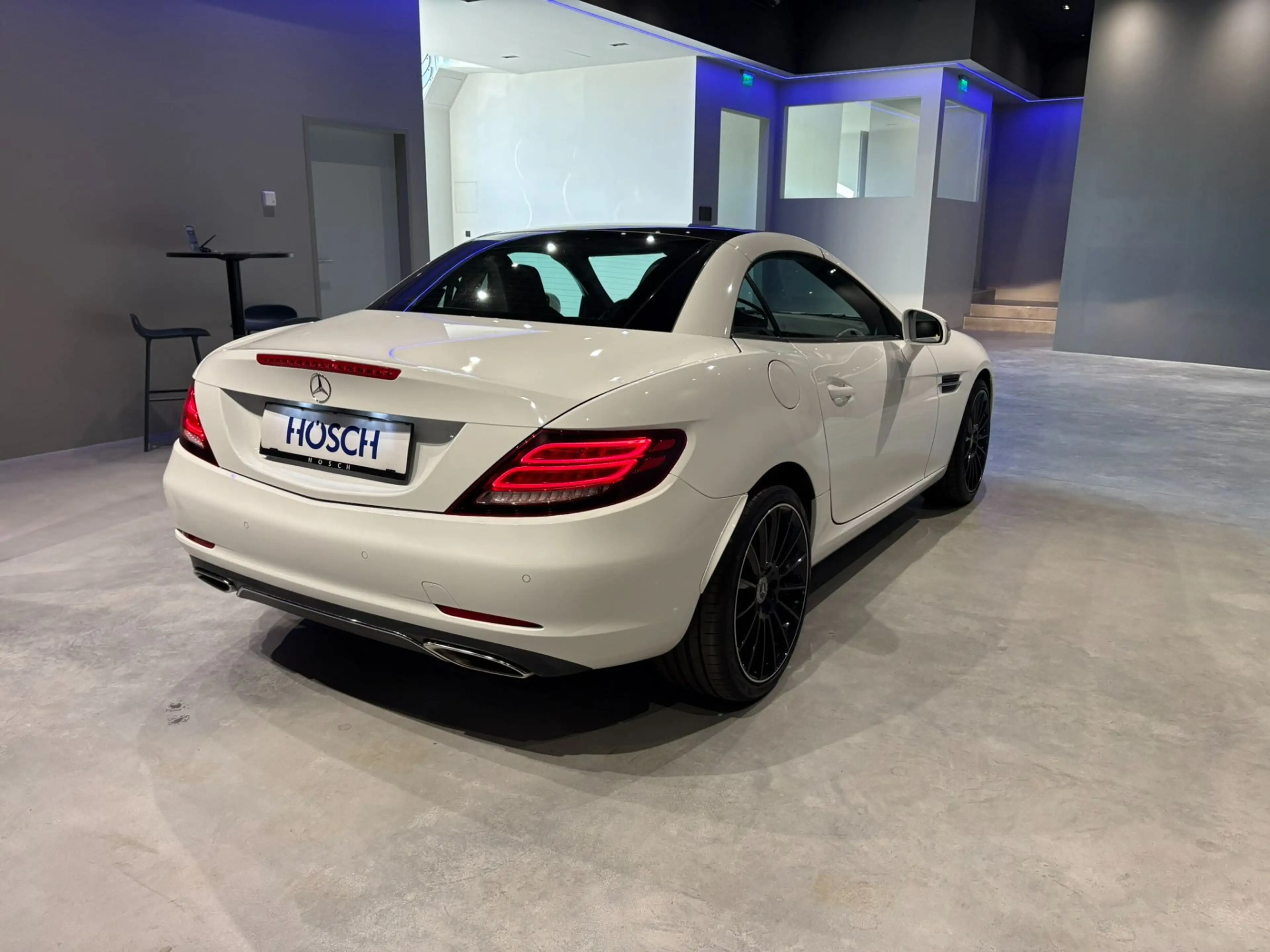 Mercedes-Benz SLC 180 Cabriolet 8-FACH EXTRAS !GELEGENHEIT! — photo 5
