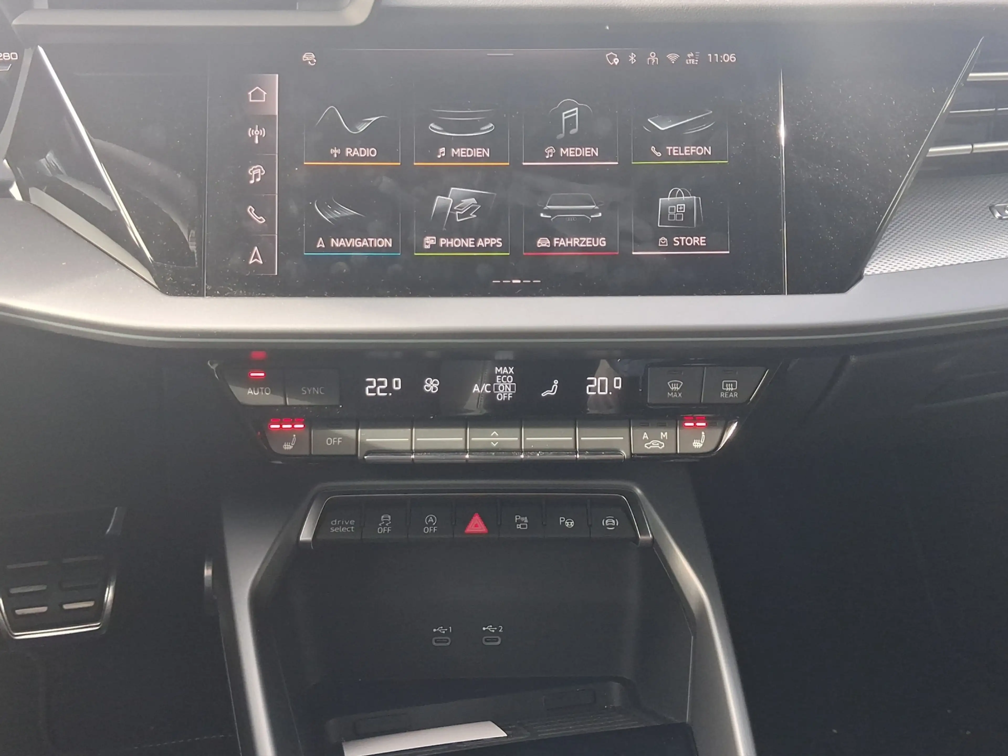 Audi A3 Limousine TFSI S line AHK Matrix Sonos Ambiente... — photo 10