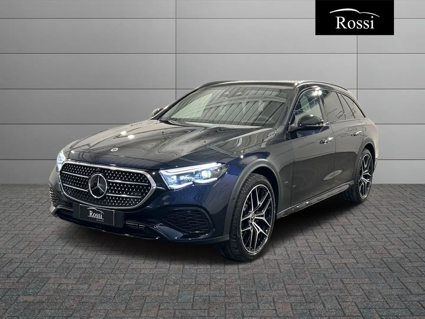 Mercedes-Benz E 220 d 4MATIC All Terrain Bleu - 1