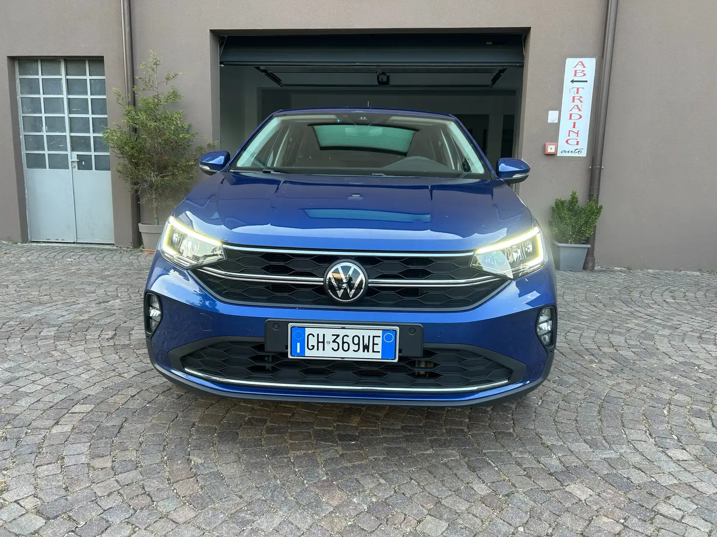 Volkswagen Taigo Taigo 1.0 tsi Life 110cv Blu/Azzurro - 1