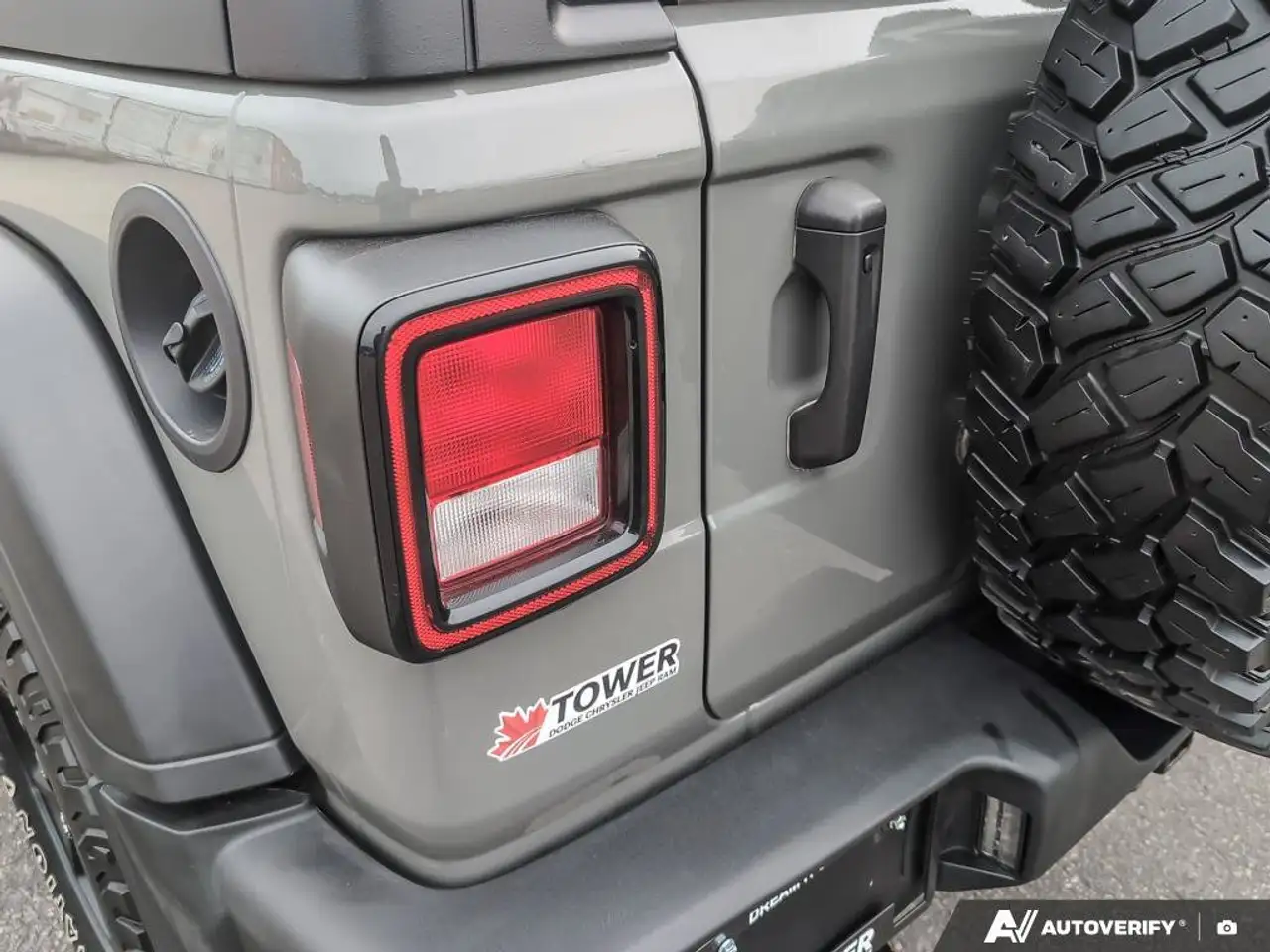Jeep Wrangler photo Jeep Wrangler
