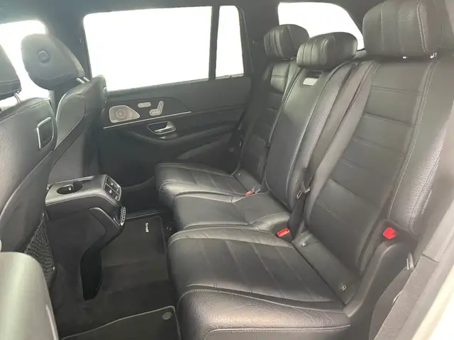 Mercedes-Benz GLS view 11