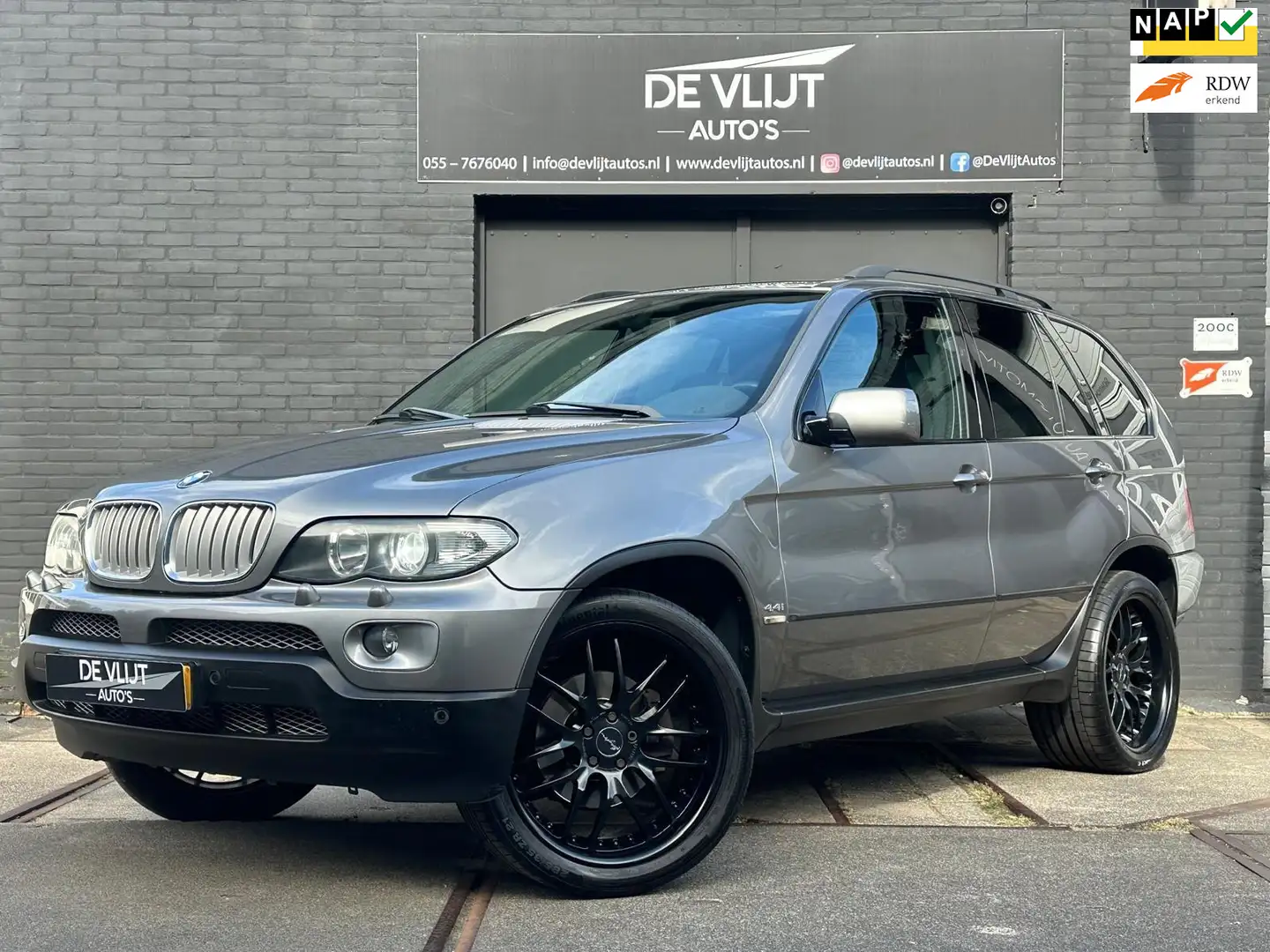 BMW X5 4.4i 320PK | Pano | Navi | Leer | Bi-Xenon | Clima Gris - 1